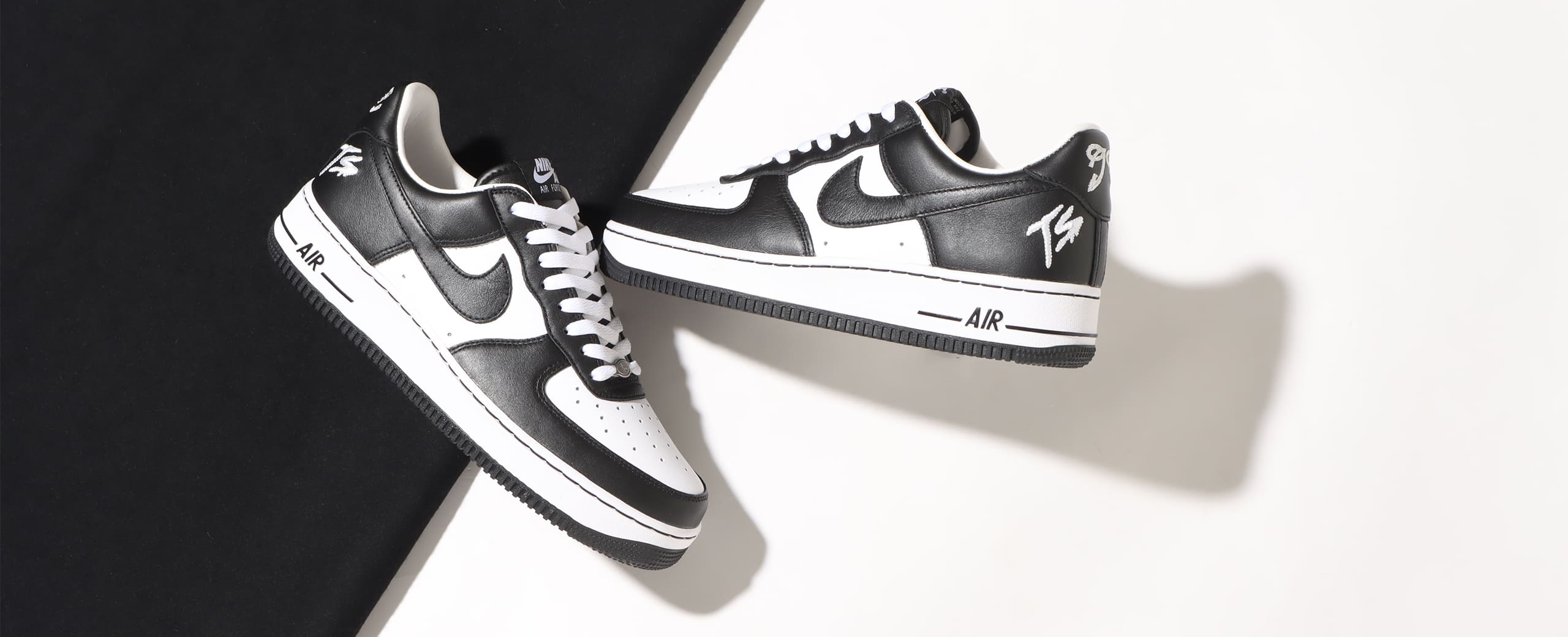 NIKE AIR FORCE1 LOW QS TS値引き交渉はご遠慮ください