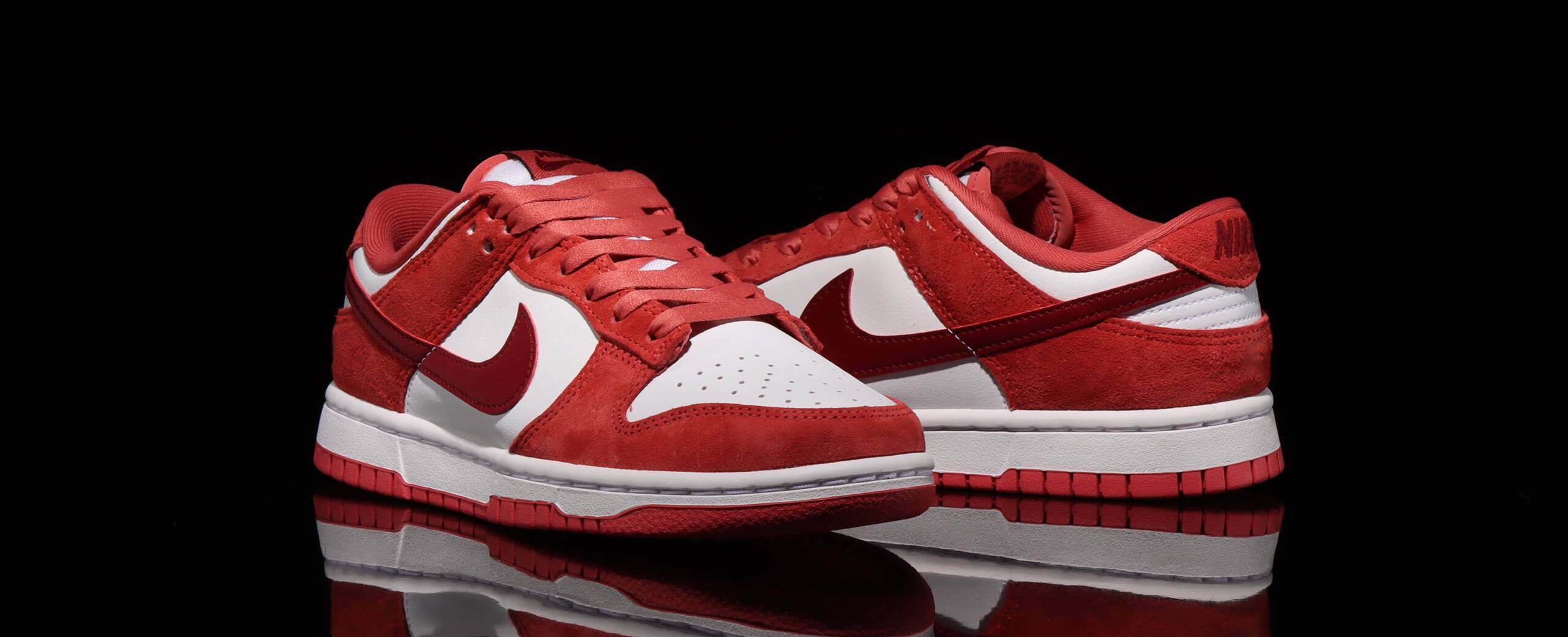 NIKE W DUNK LOW VDAY WHITE/TEAM RED-ADOBE-DRAGON RED 24SP-I