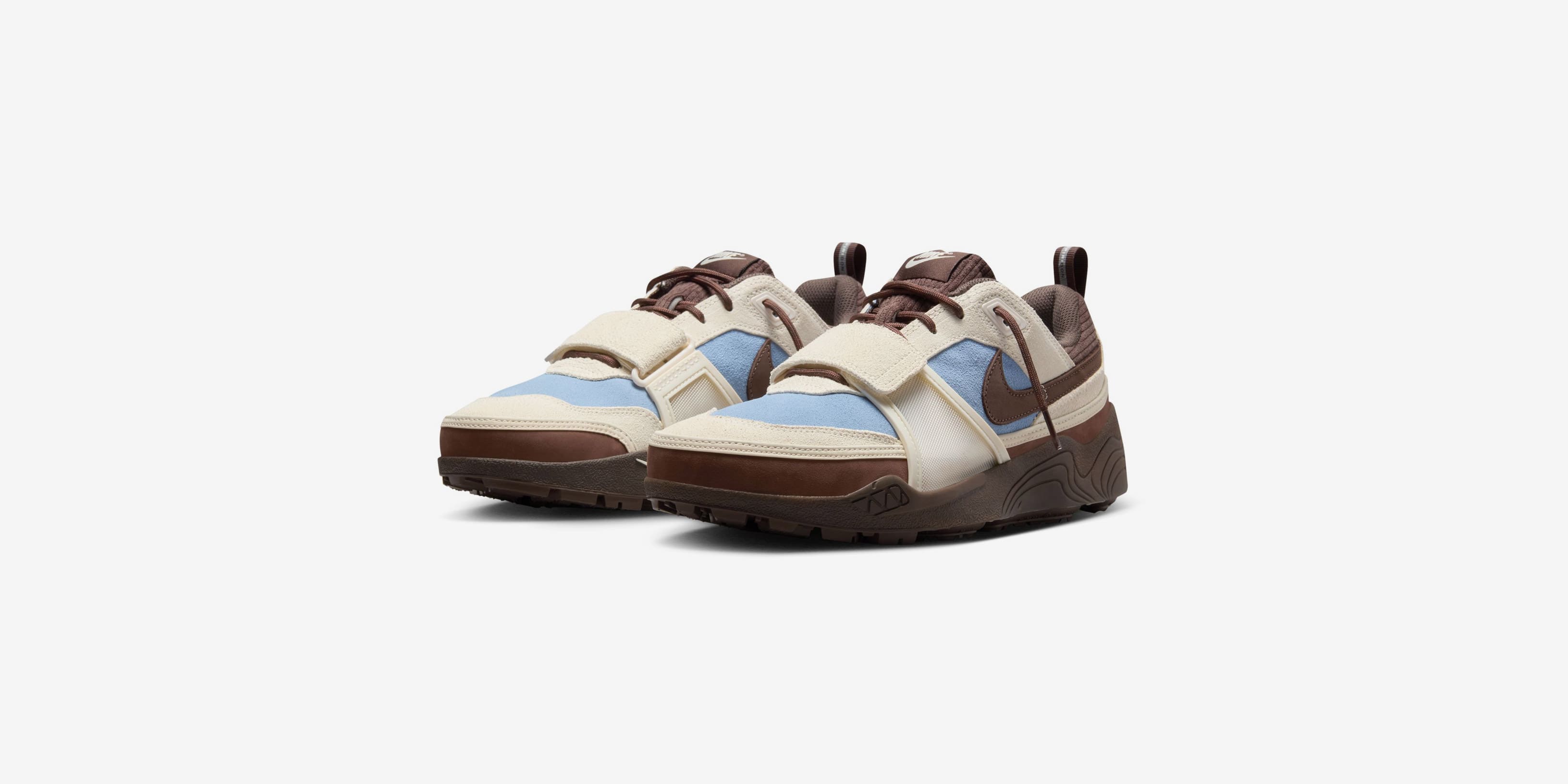 NIKE ZOOM FIELD JAXX