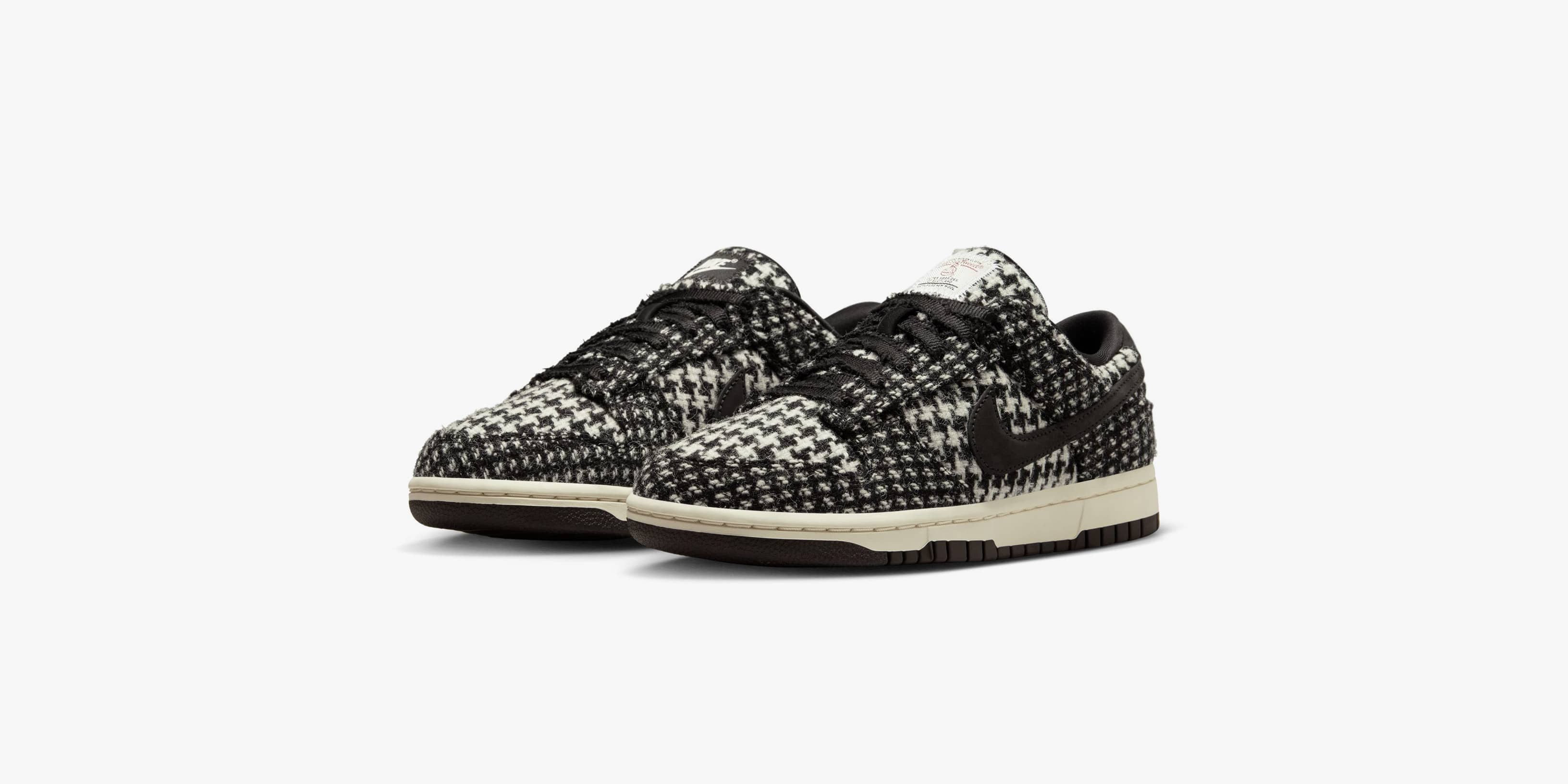 NIKE W DUNK LOW x Harris Tweed®