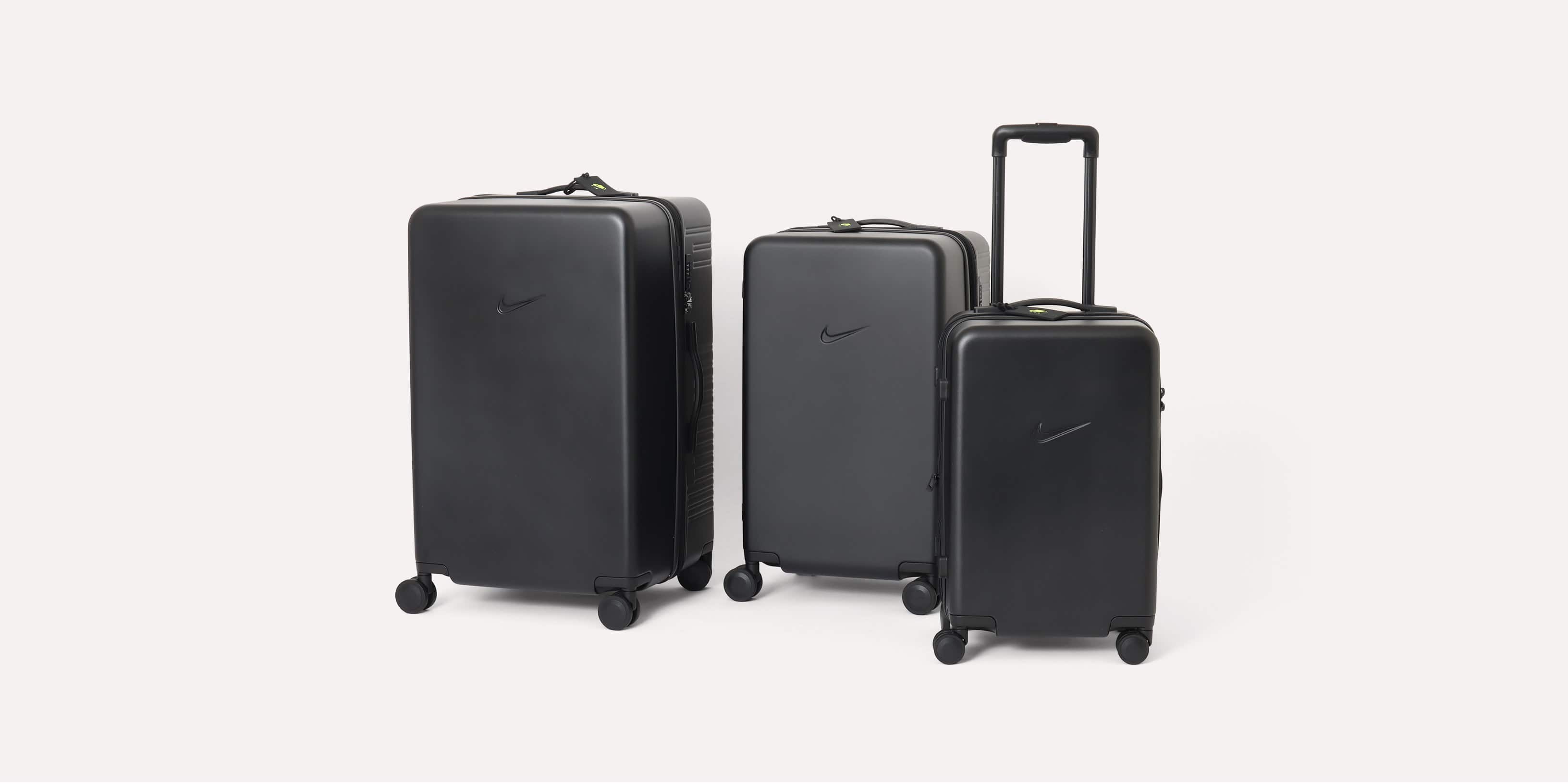 NIKE 29IN HARDSHELL LUGGAGE