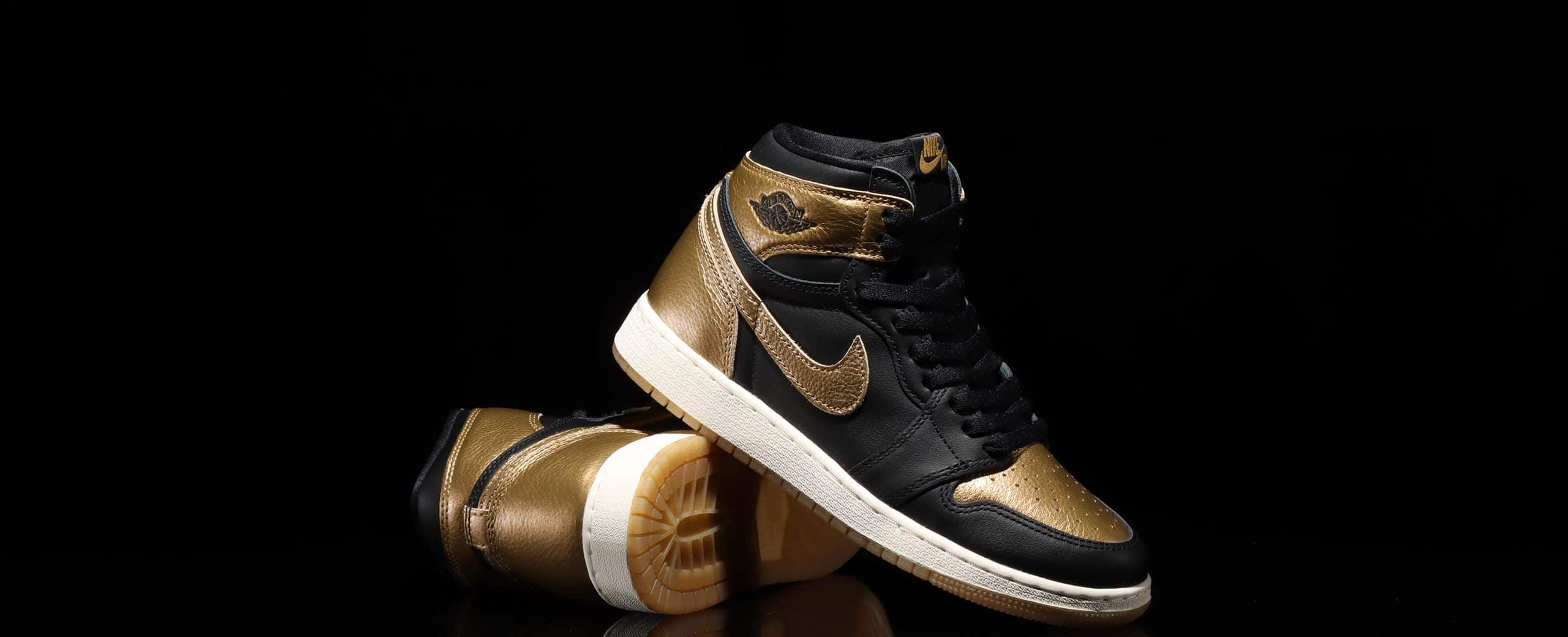 JORDAN BRAND AIR JORDAN 1 RETRO HIGH OG GS BLACK/METALLIC JORDAN BRAND AIR JORDAN 1 RETRO HIGH OG GS BLACK/METALLIC