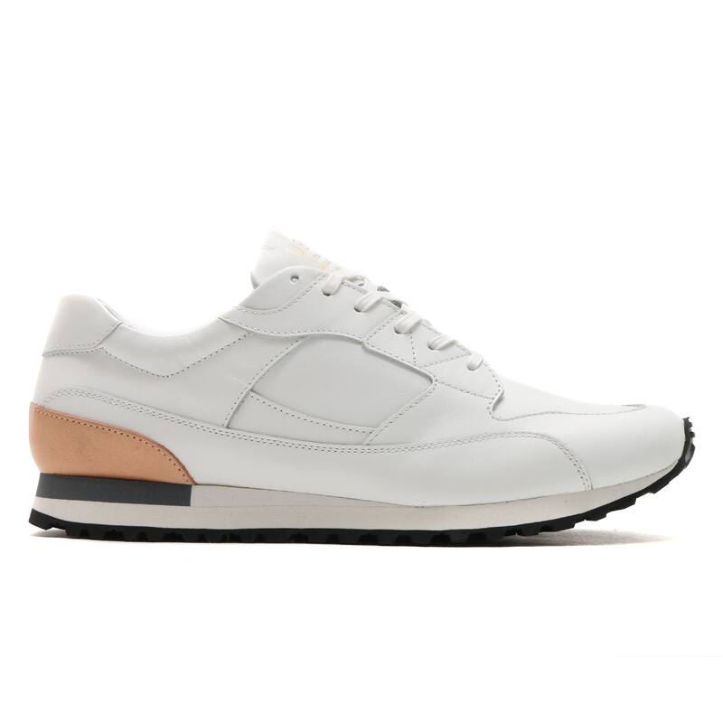 新品　UBIQ GAME J 27㎝　ユービック　靴　白　ホワイト 新品 UBIQ GAME J 27㎝ ユービック 靴 白 ホワイト