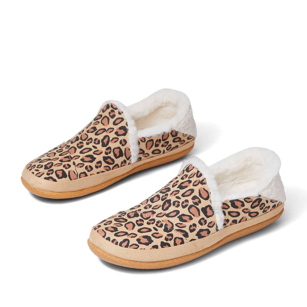 TOMS INDIA Desert Tan Leopard Print Microsuede 21FA-Iの画像
