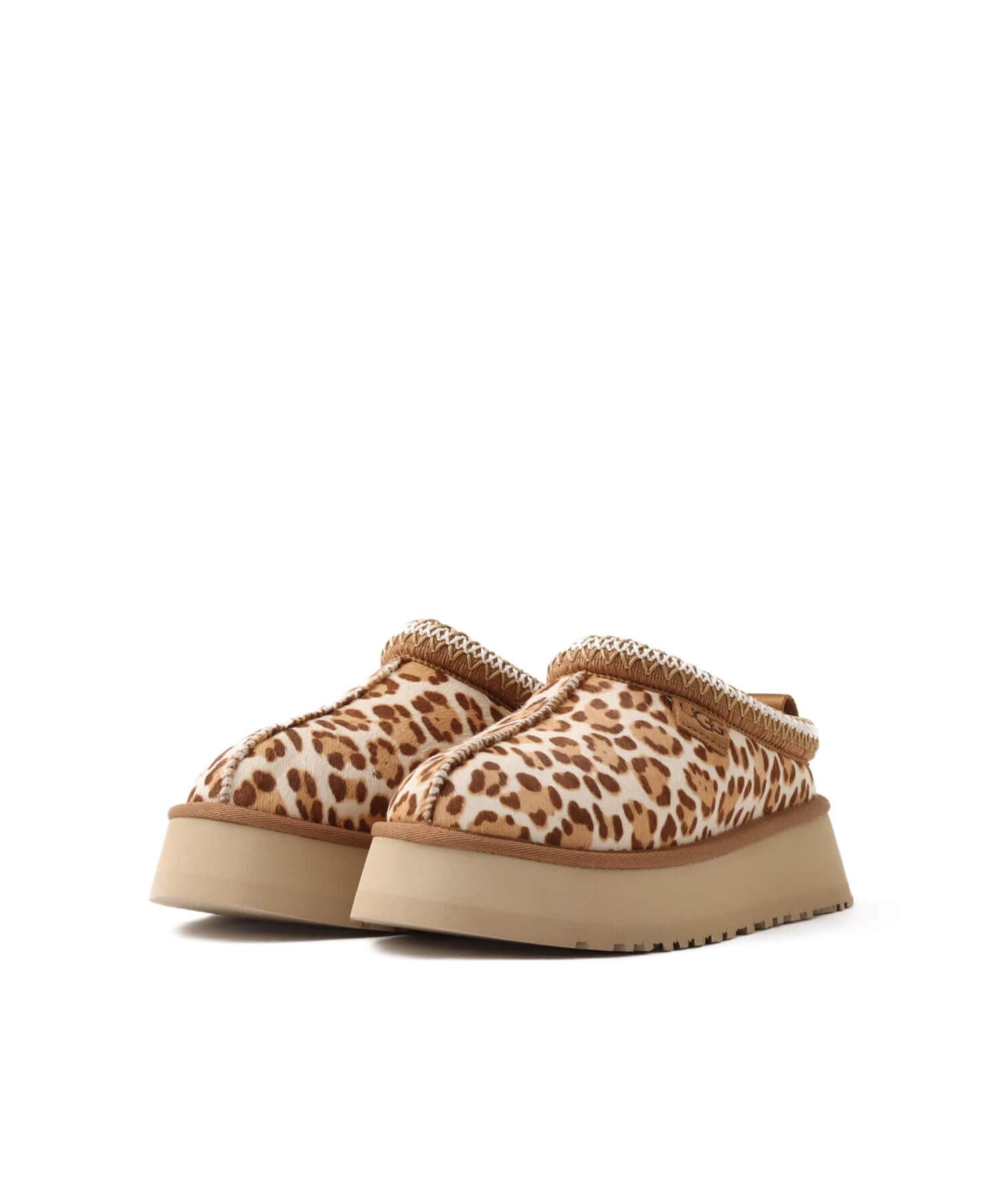 UGG W TAZZ PLAINS LEOPARDの画像