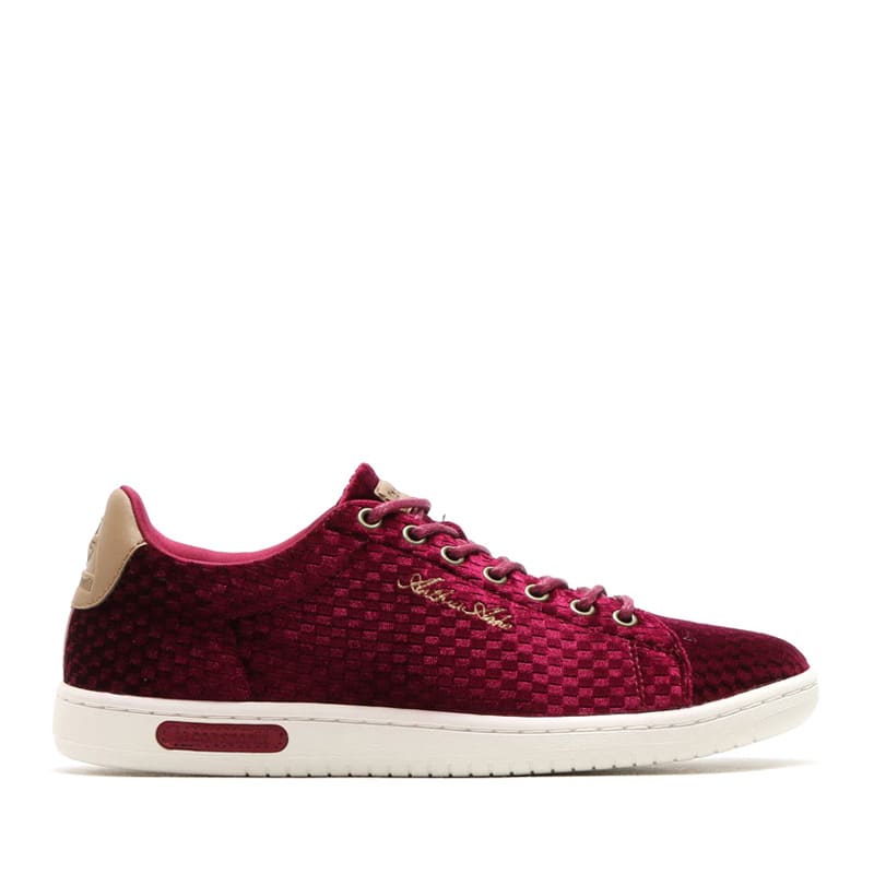 le coq sportif AURTHER ASHE INT W VELVET RUBY WINE の画像