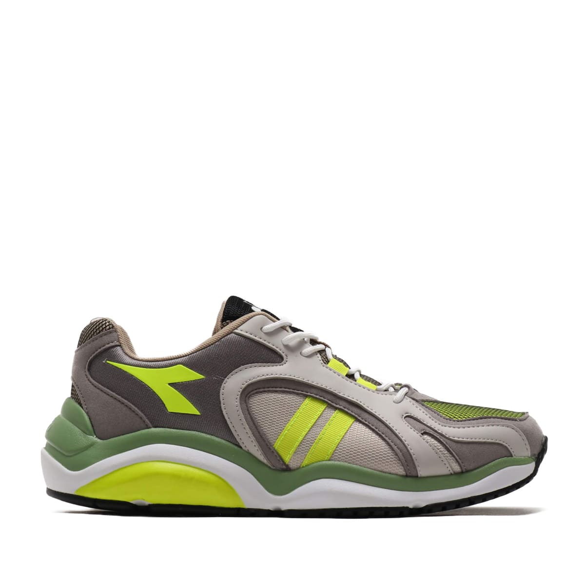 diadora whizz