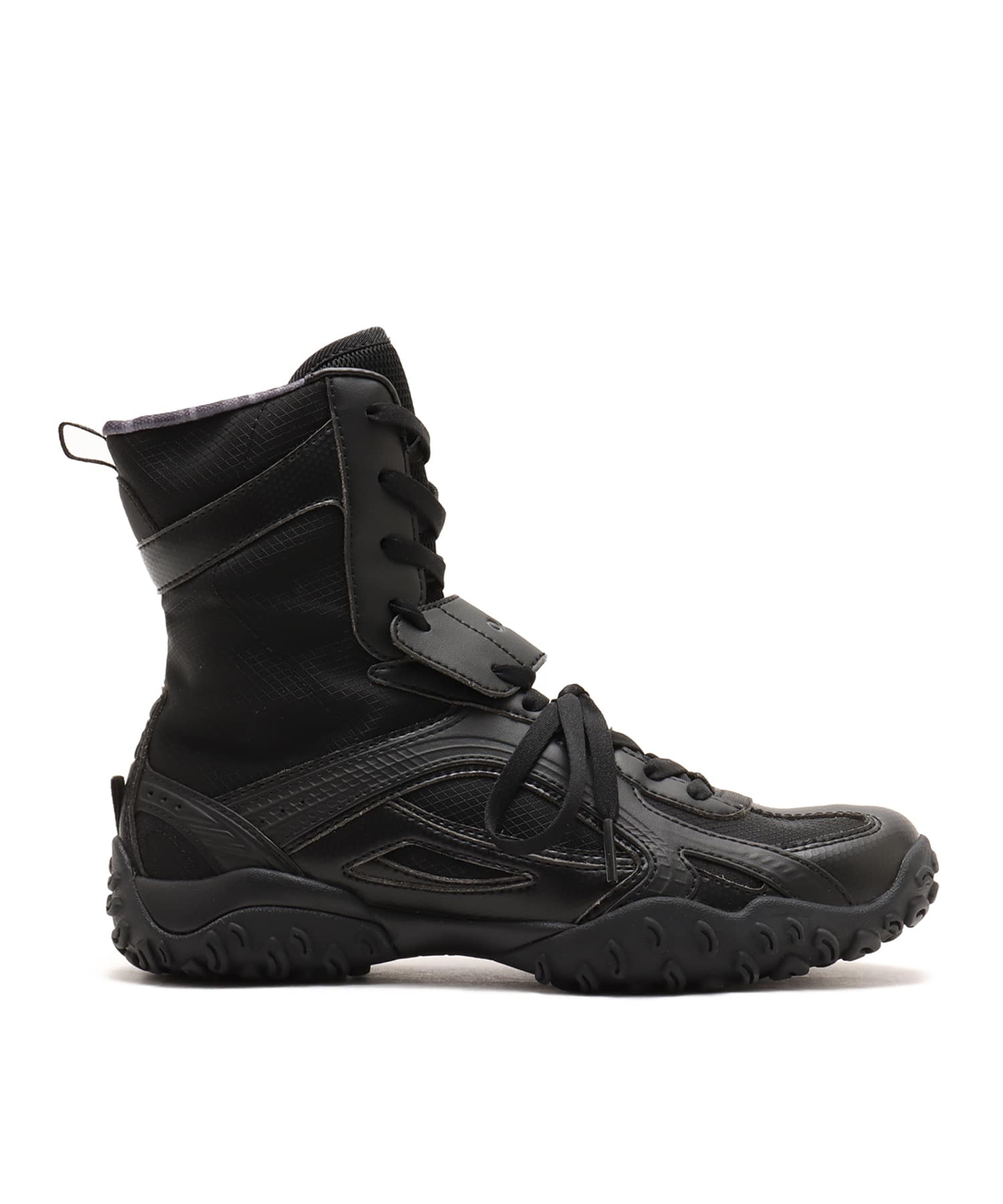 FILA X OJOS ECHAPPE MID Black / Black / Black（フィラ x