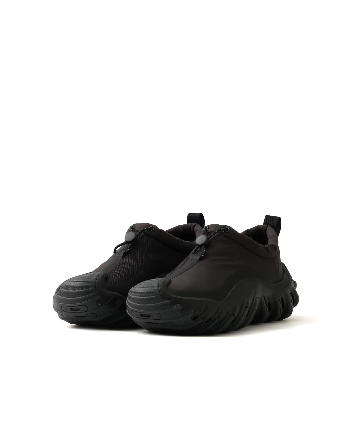crocs Echo Element Black/Blackの画像