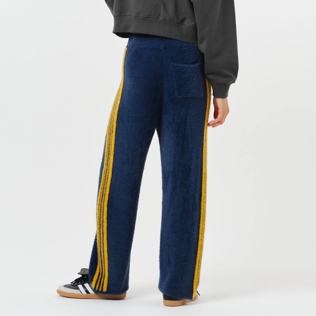atmos pink Feather Knit Pants NAVY の画像