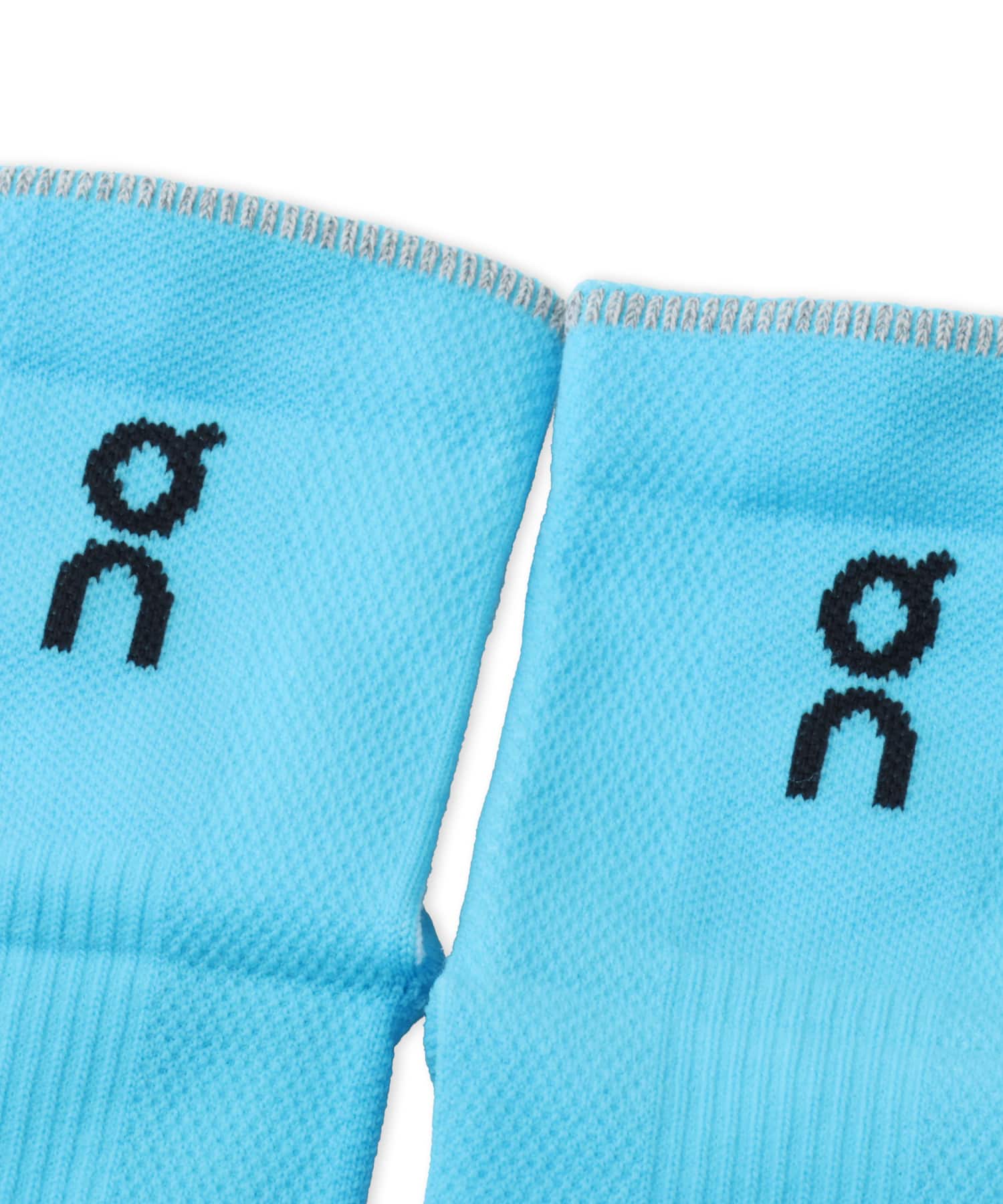 On Performance Run Sock Mid Horizon | Whiteの画像