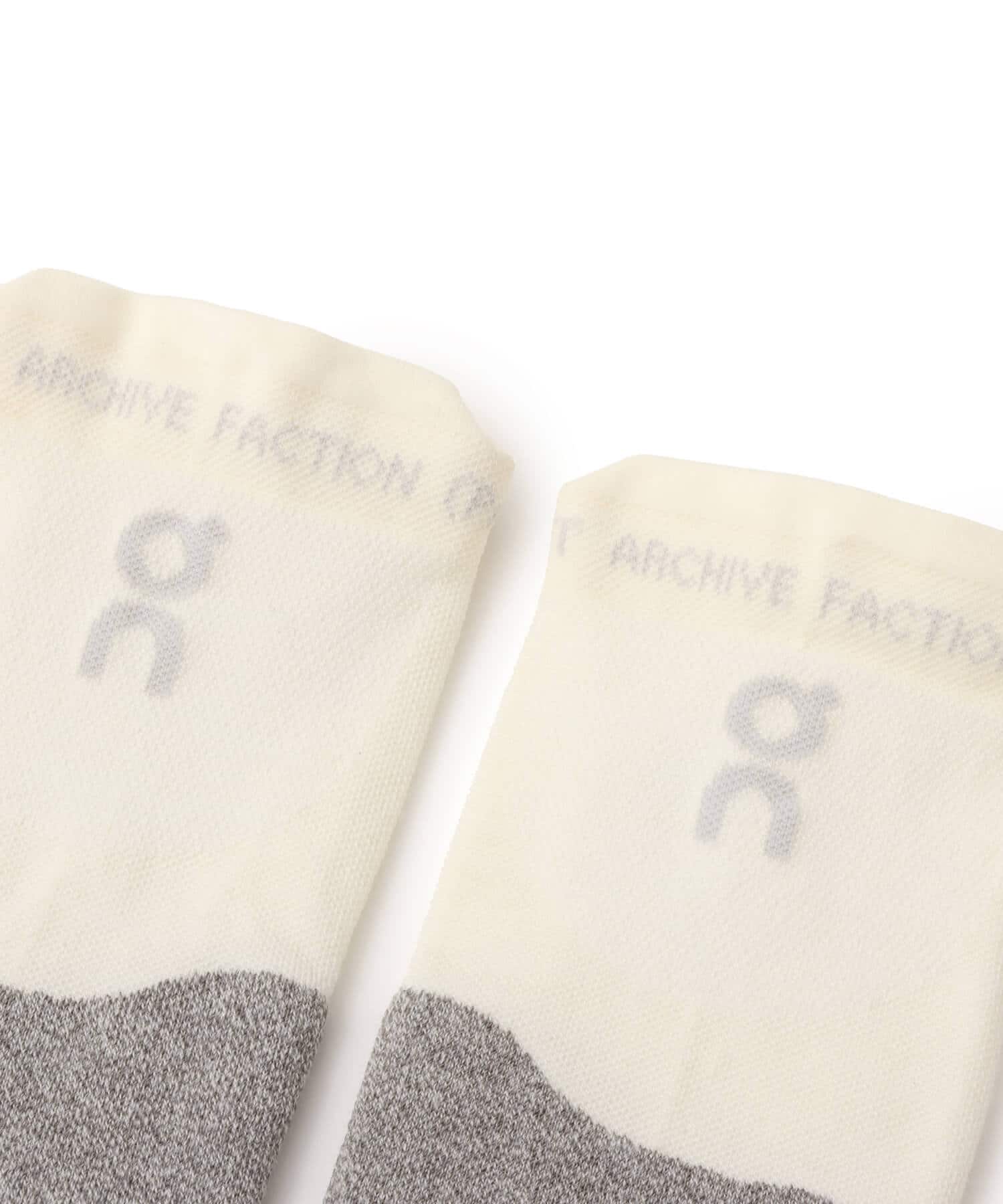 On Merino Sock PAF 1 U Ivory | Glacierの画像