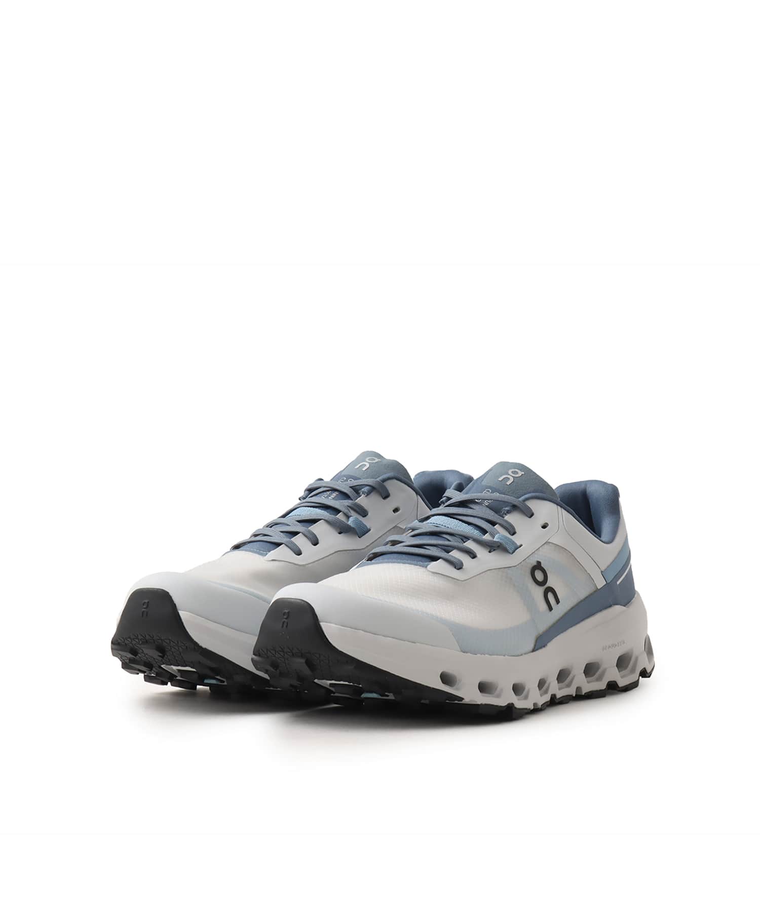 On Cloudvista 2 M Glacier | Steelの画像