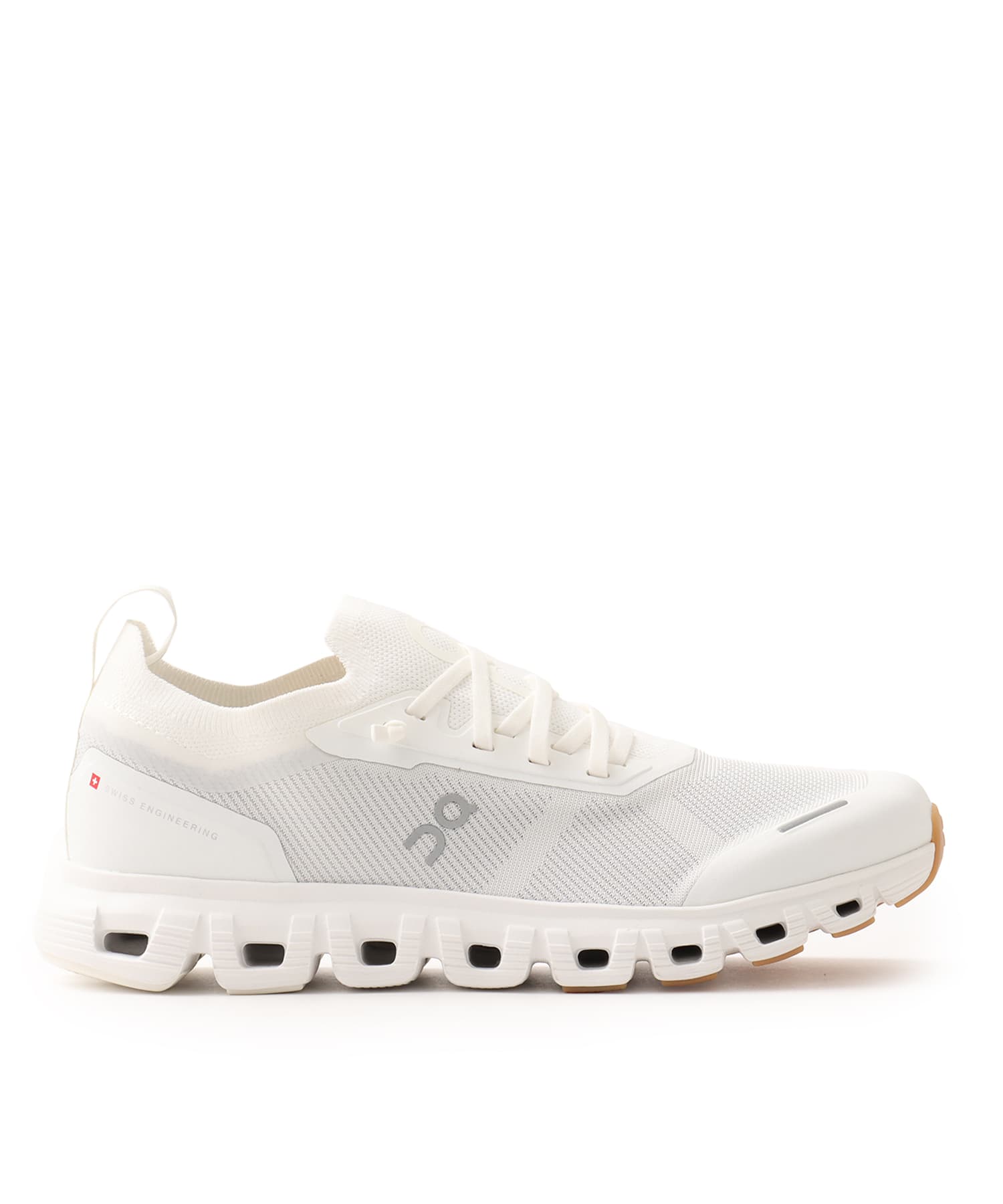 On Cloud 6 Versa M White | Whiteの画像