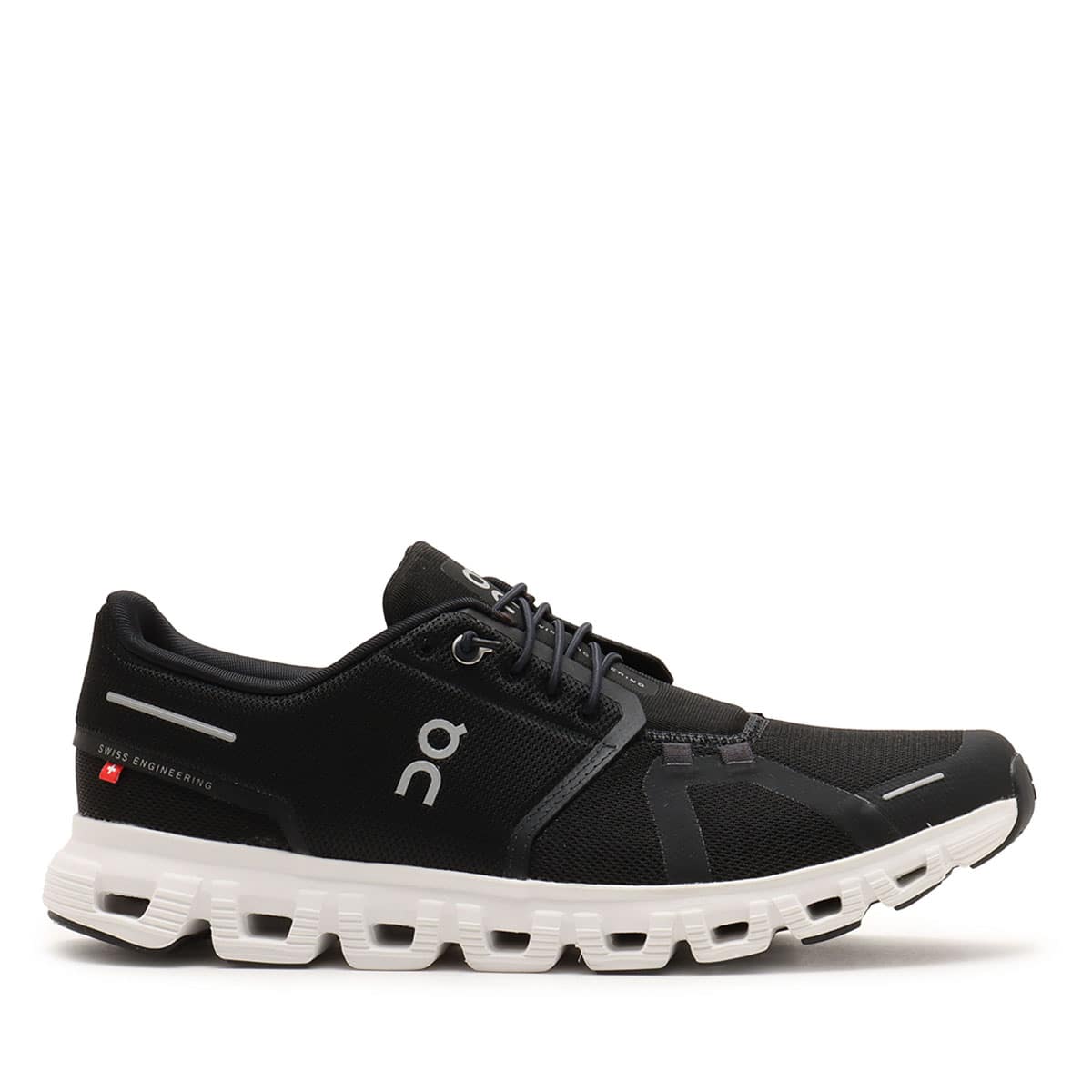 On Cloud 6 M Black | Whiteの画像