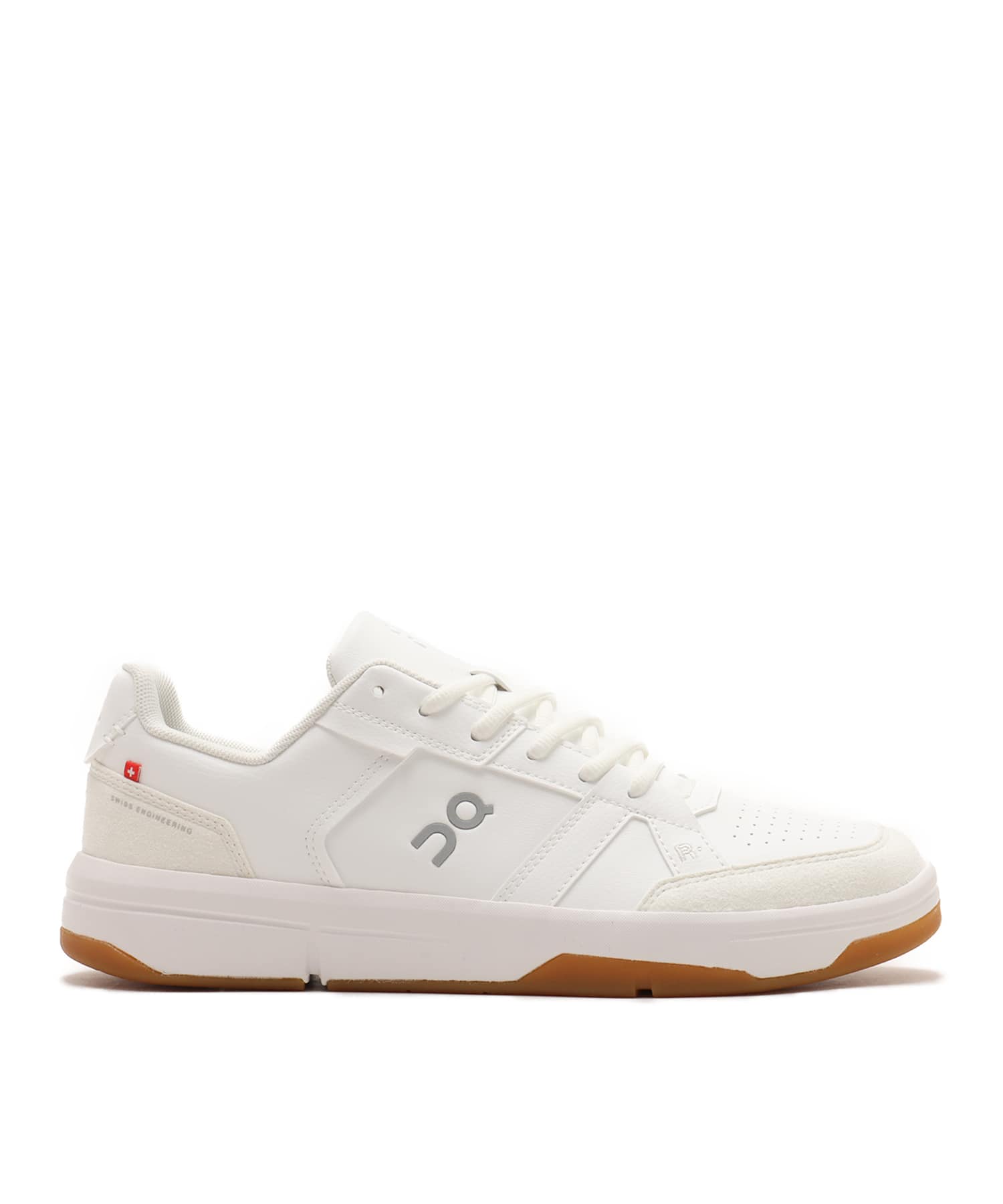 On THE ROGER Clubhouse 3 M White | Ivoryの画像