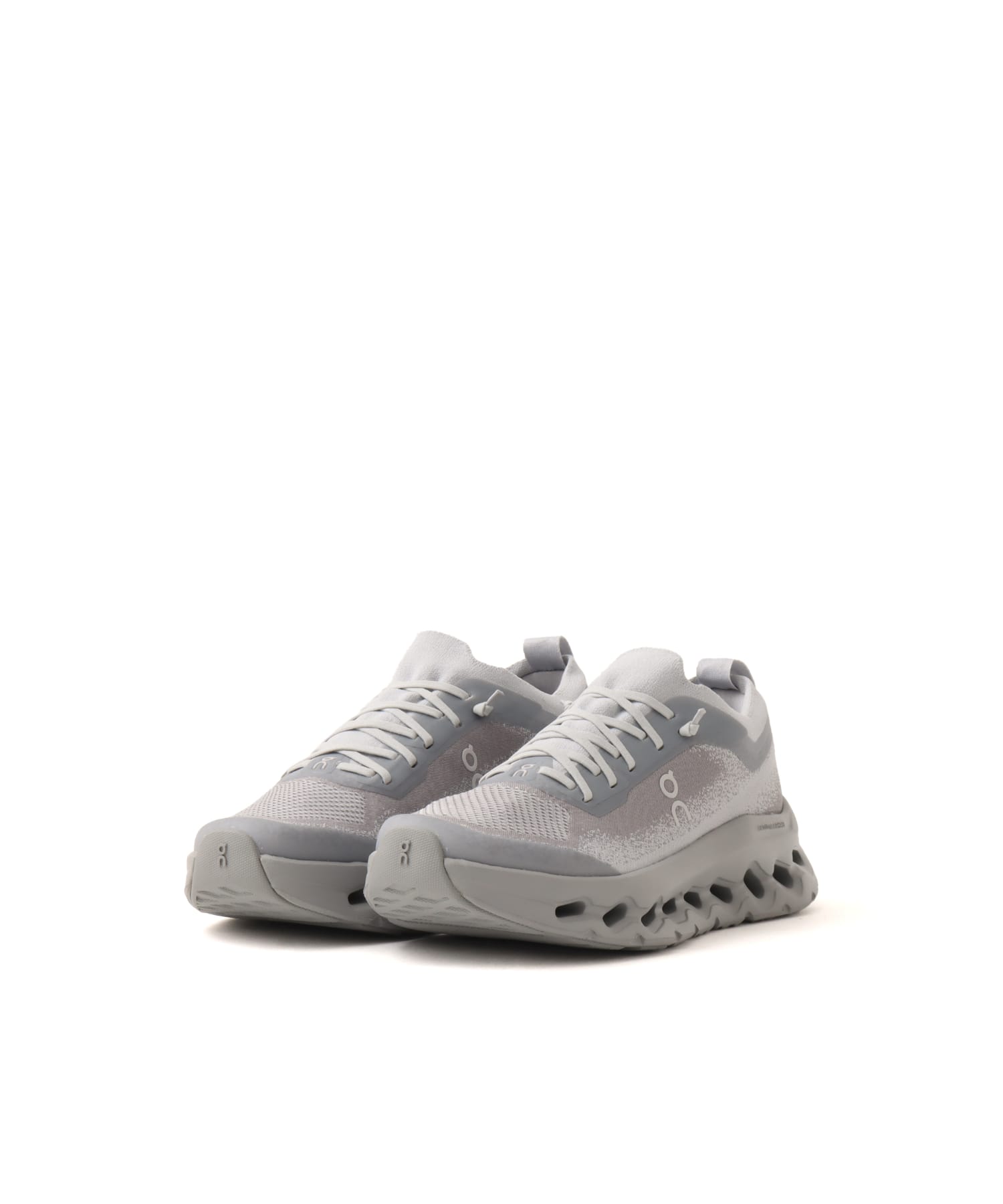 On Cloudtilt Moon 1 W Glacier | Alloyの画像