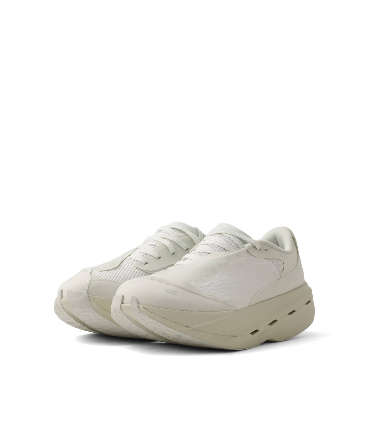 On Cloudboom Volt PAF 1 W White | Galeの画像