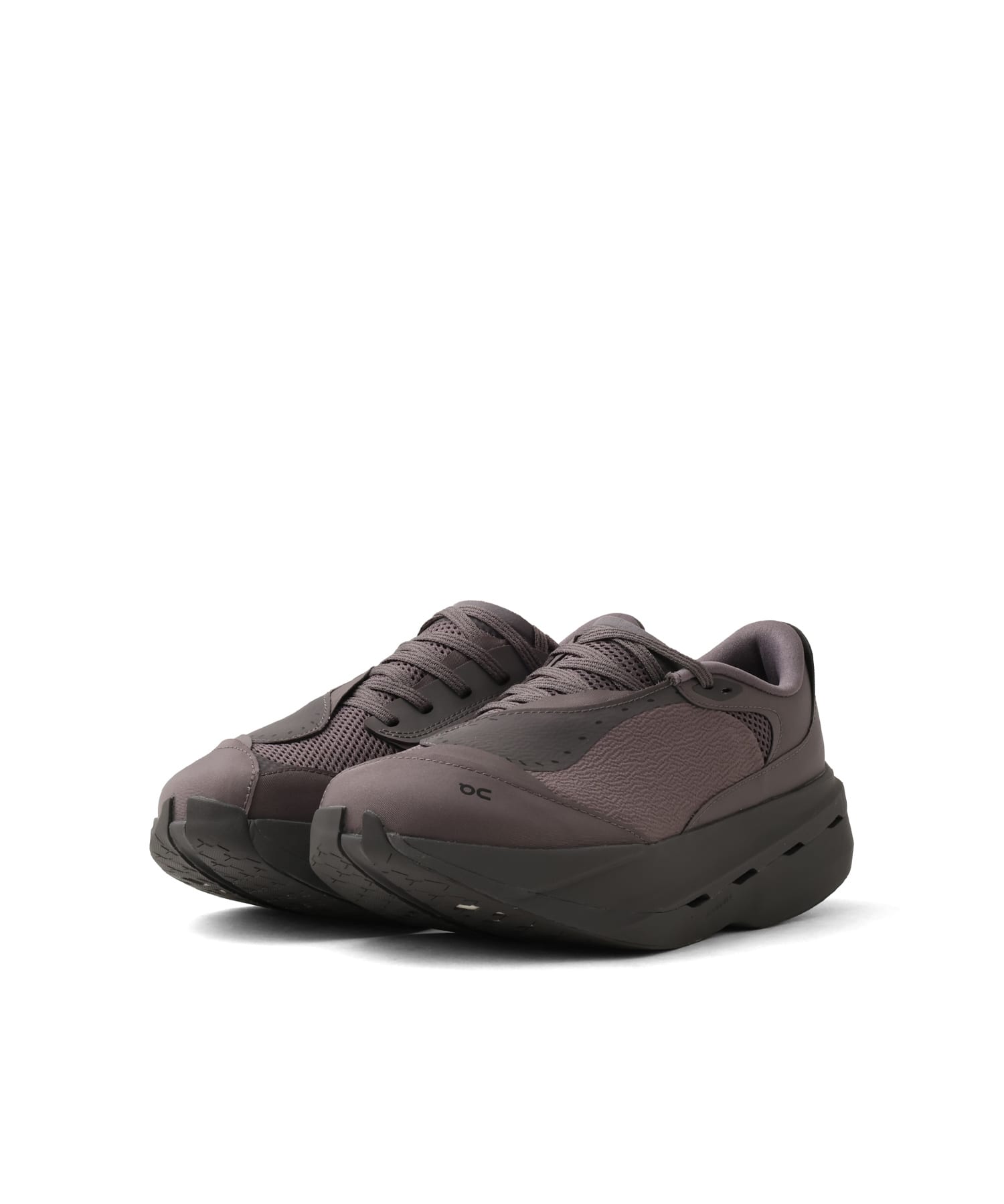 On Cloudboom Volt PAF 1 W Ember | Pebbleの画像