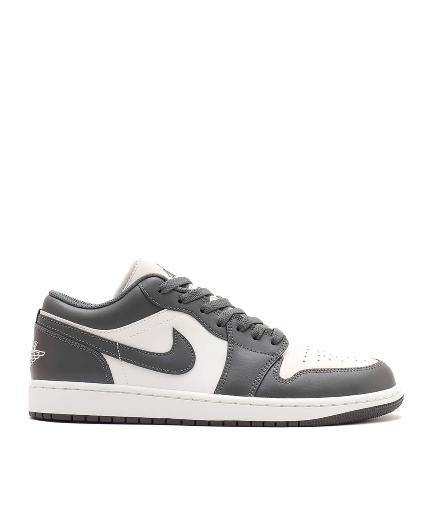 JORDAN BRAND AIR JORDAN 1 LOW IRON GREY/SUMMIT WHITEの画像