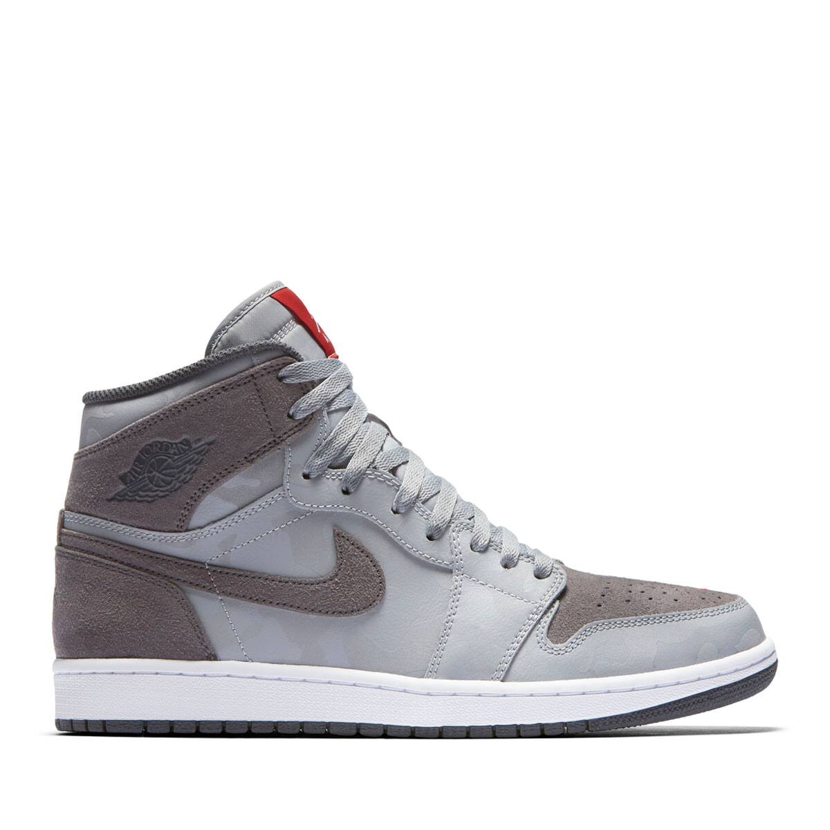 JORDAN BRAND AIR JORDAN 1 RETRO HIGH PREM  WOLF GREY/DARK GREY-WHITE-UNIVERSITY REDの画像