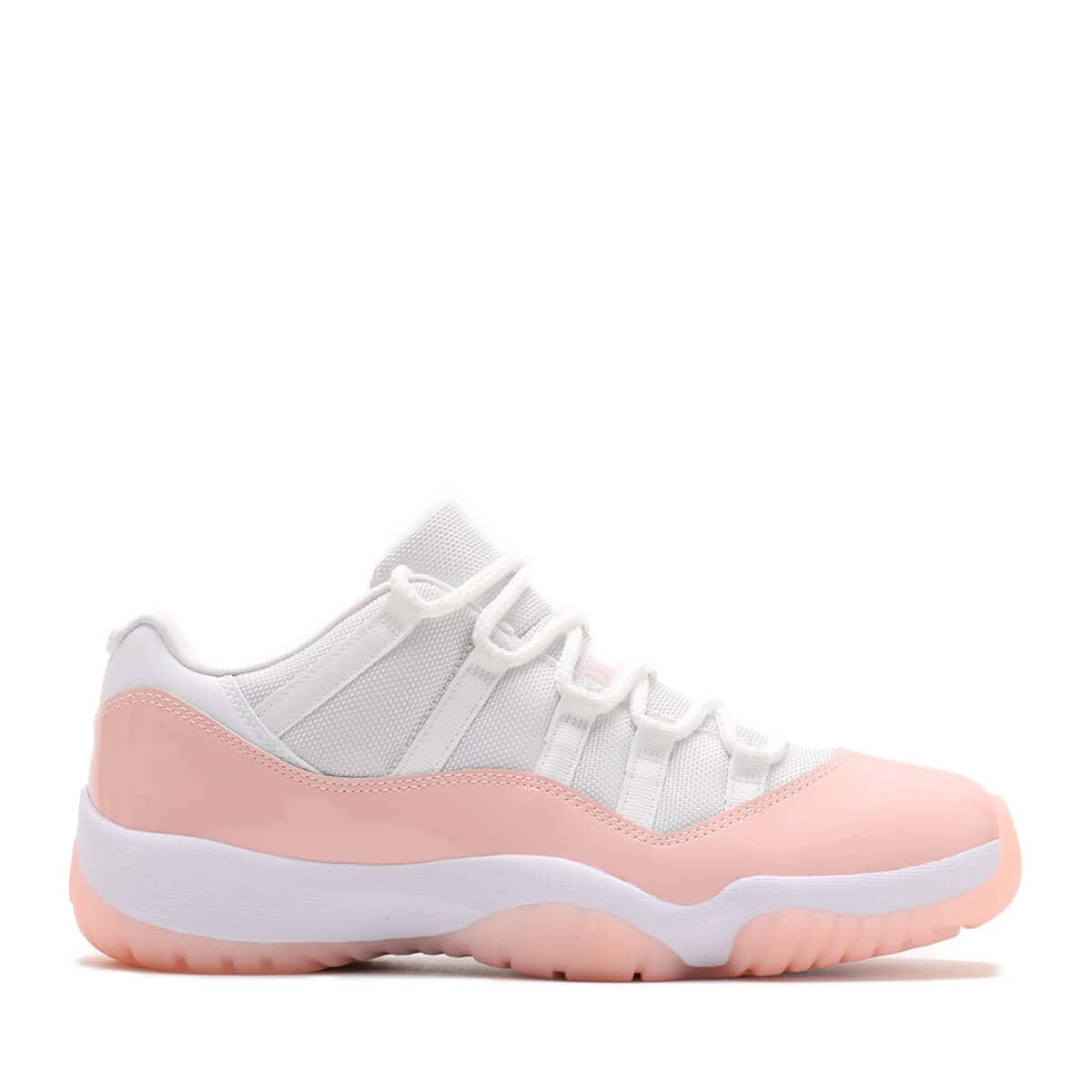 JORDAN BRAND WMNS AIR JORDAN 11 RETRO LOW WHITE/LEGEND PINK