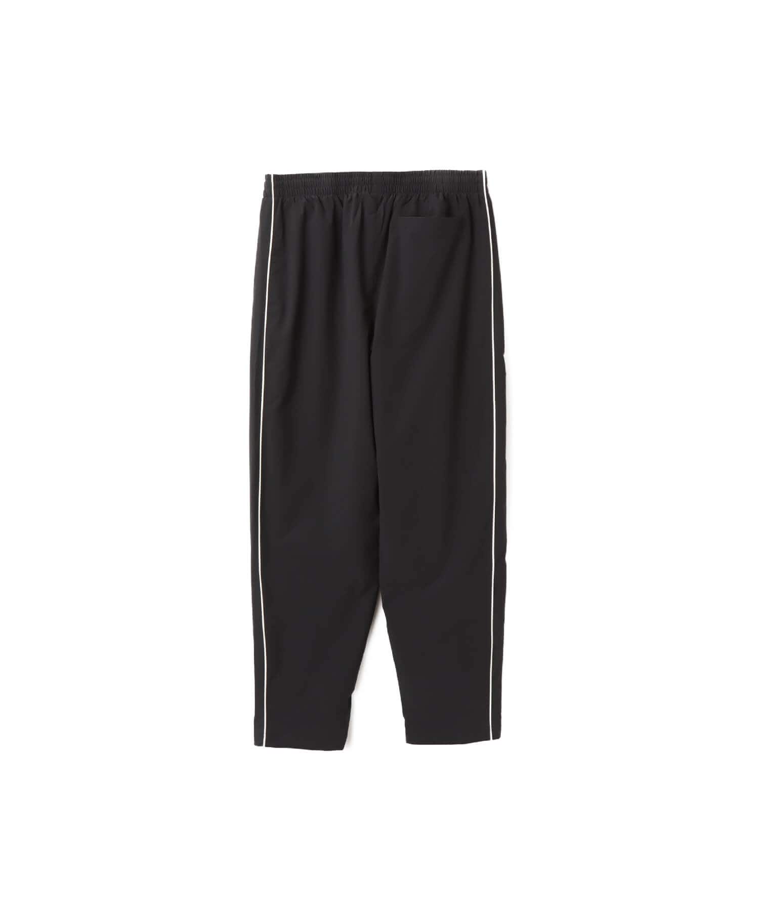 New Balance WOVEN TRACK PANTS ブラックの画像