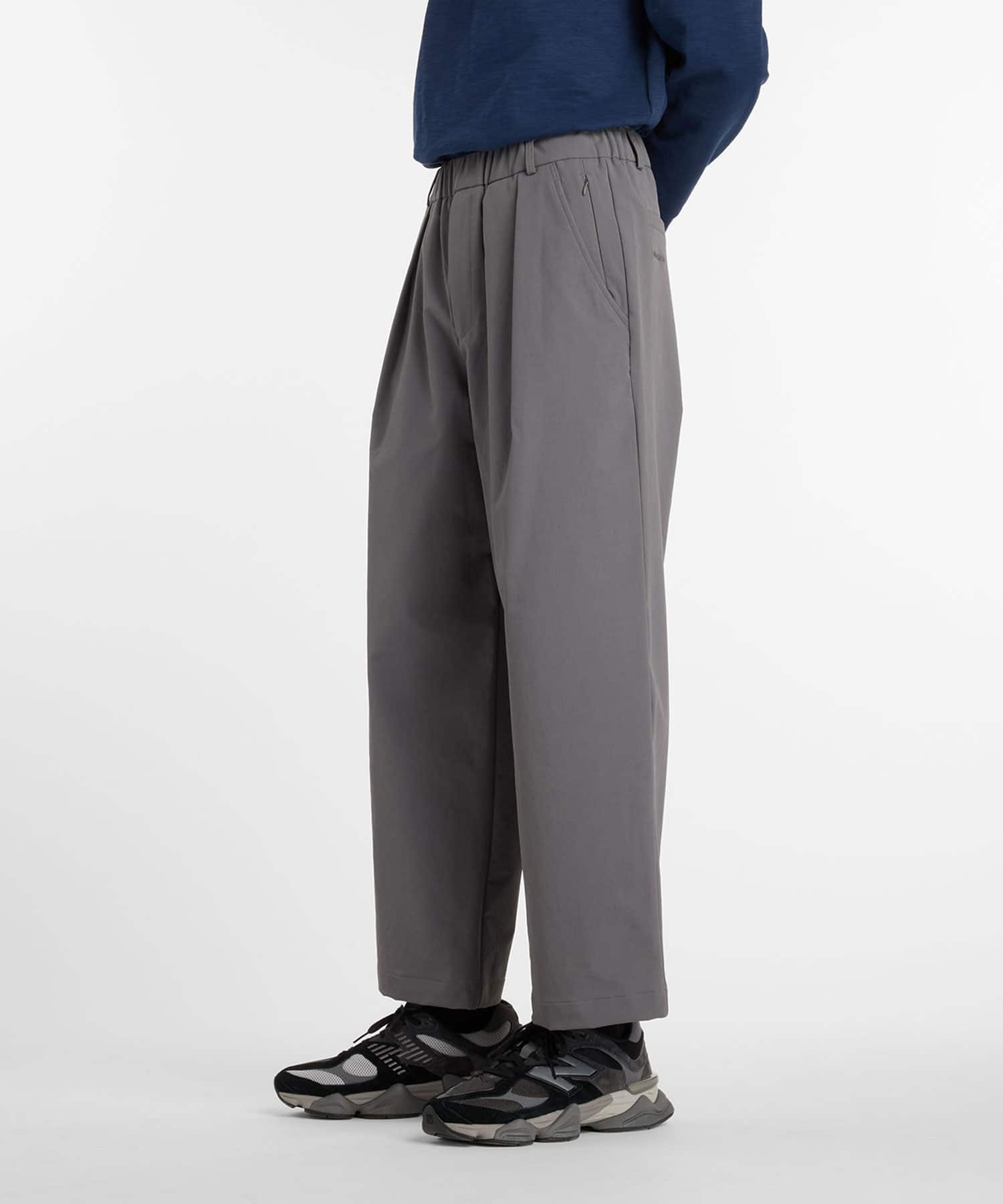 New Balance NB GREY WIDE PANTS キャッスルロックの画像