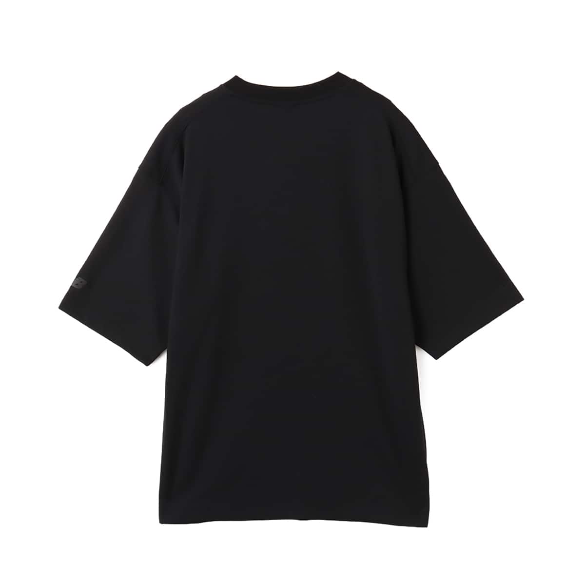 New Balance Oversized S/S Base T Shirt ブラック