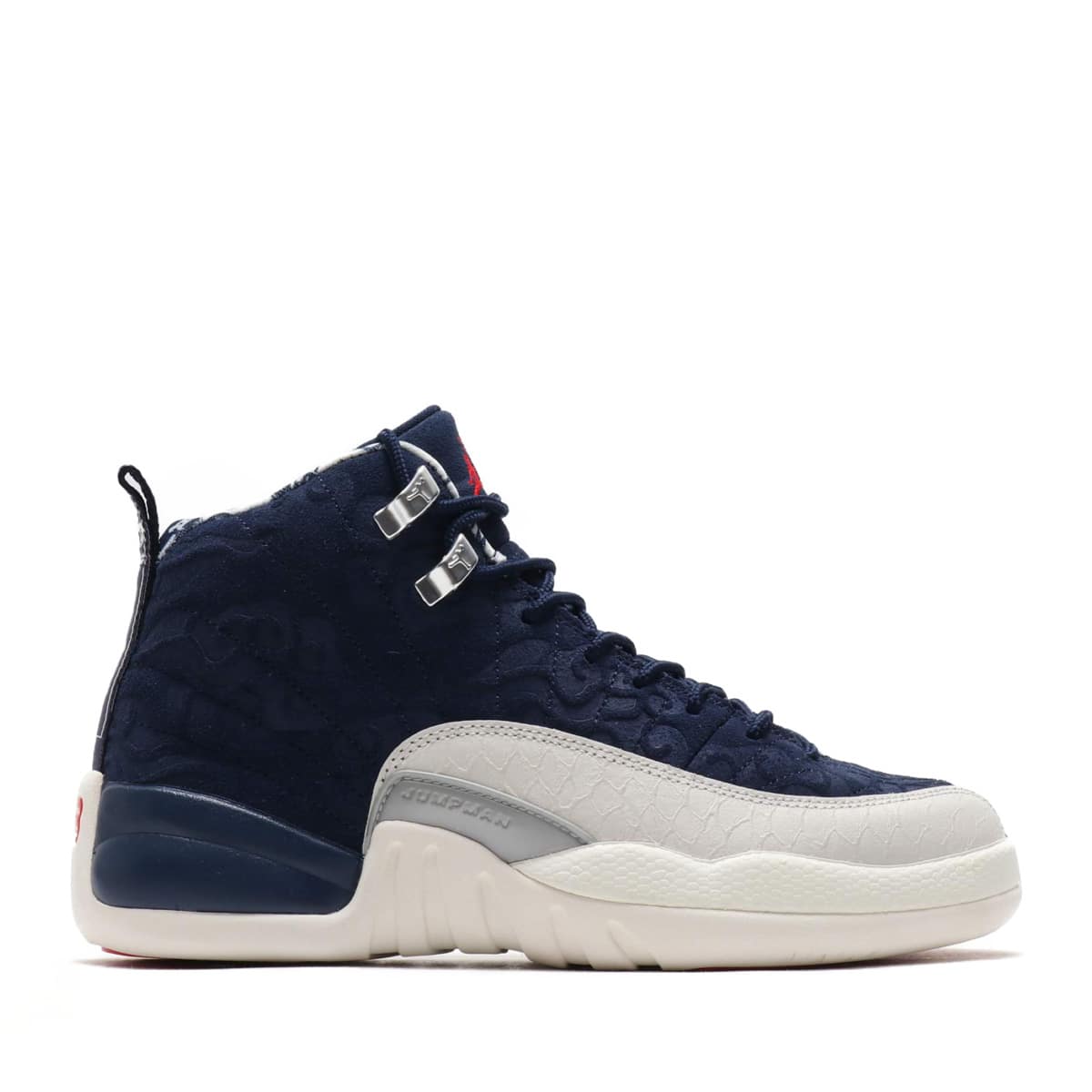 Air jordan 12 gs hotsell university blue