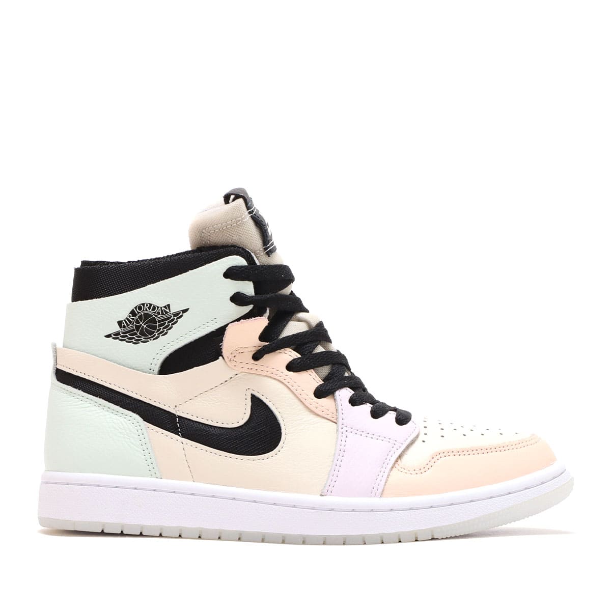 JORDAN BRAND W AIR JORDAN 1 ZOOM AIR CMFT PALE IVORY/BLACK-LIGHT VIOLET  22SU-I