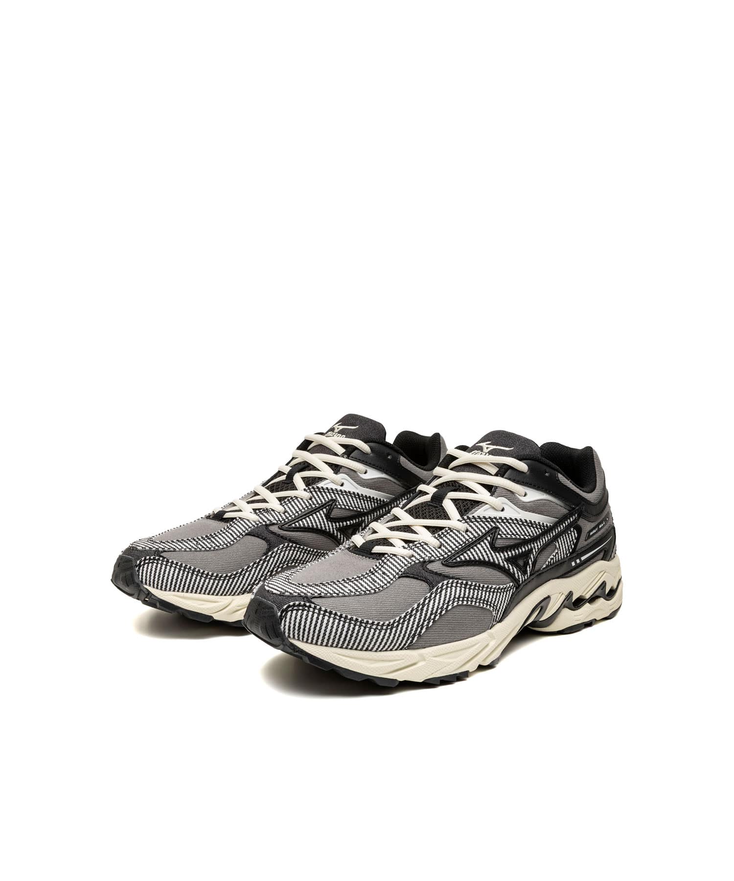 MIZUNO WAVE MUSTANG LS SWJP  BLACKの画像