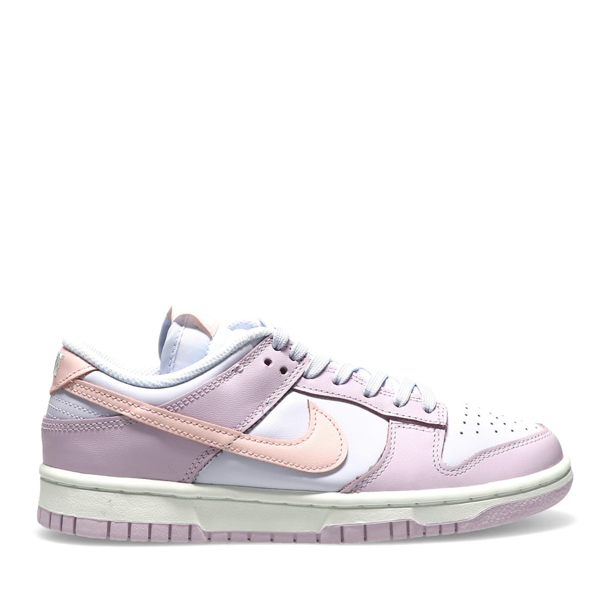 W Nike Dunk Low “Diffused Taupe” #nike #nikedunk #dunklow #diffusedtau