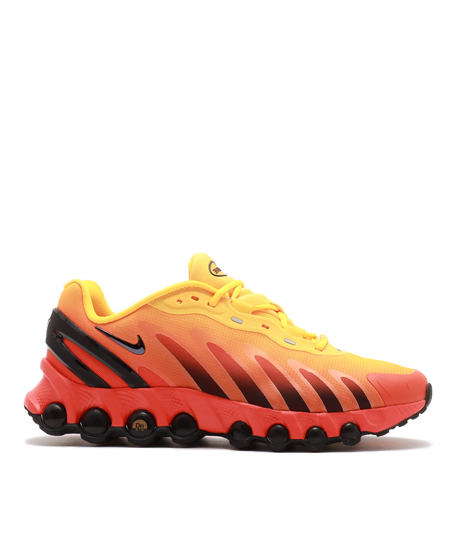 NIKE AIR MAX DN8 TEAM ORANGE/BLACK-LASER ORANGE-BLACKの画像