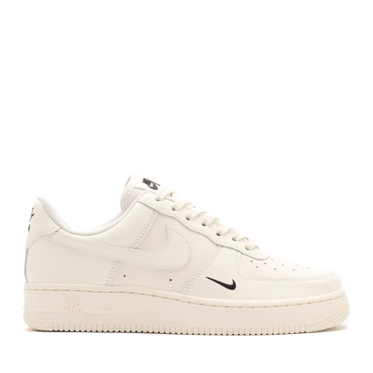 NIKE WMNS AIR FORCE 1 '07 ESS SAIL/SAIL-BLACK の画像