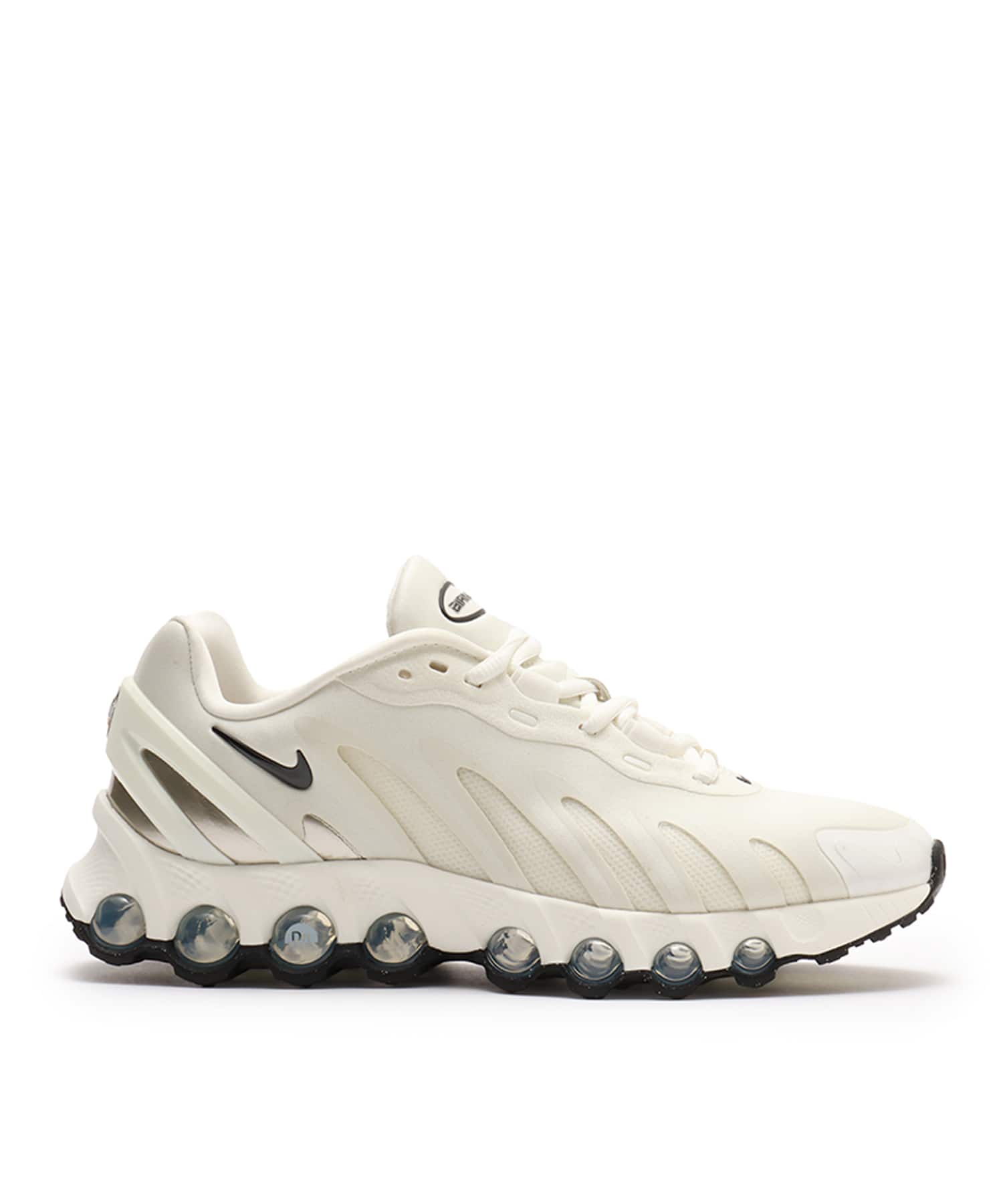 NIKE W AIR MAX DN8 SAIL/BLACK-FOSSILの画像