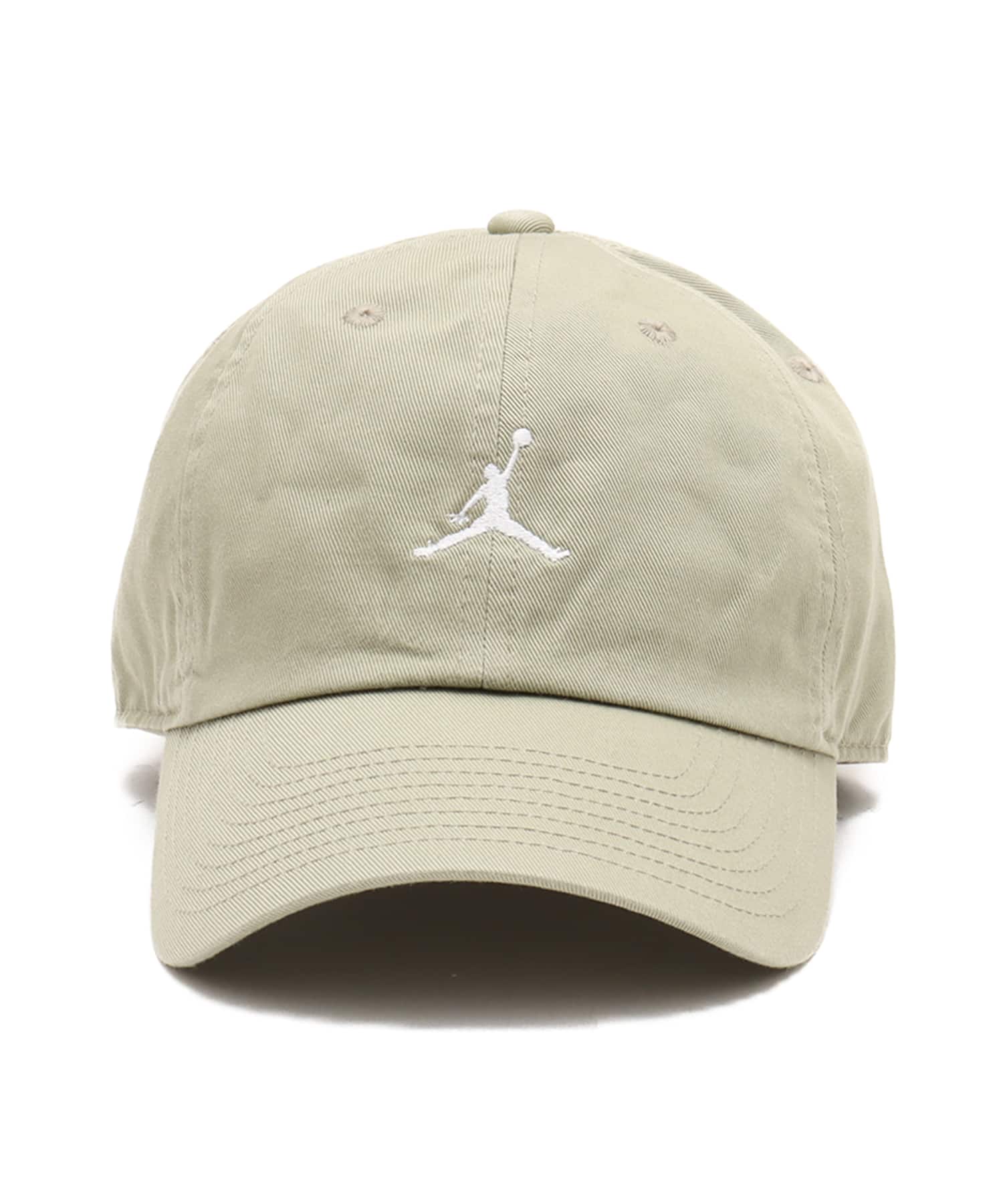 JORDAN BRAND U J CLUB CAP US CB WSH JM MEDIUM KHAKI/WHITEの画像