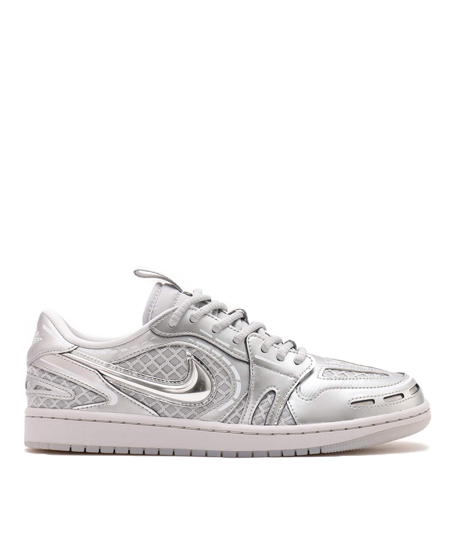 JORDAN BRAND WMNS AIR JORDAN 1 MM LOW V3 NEUTRAL GREY/METALLIC SILVER-WHITEの画像