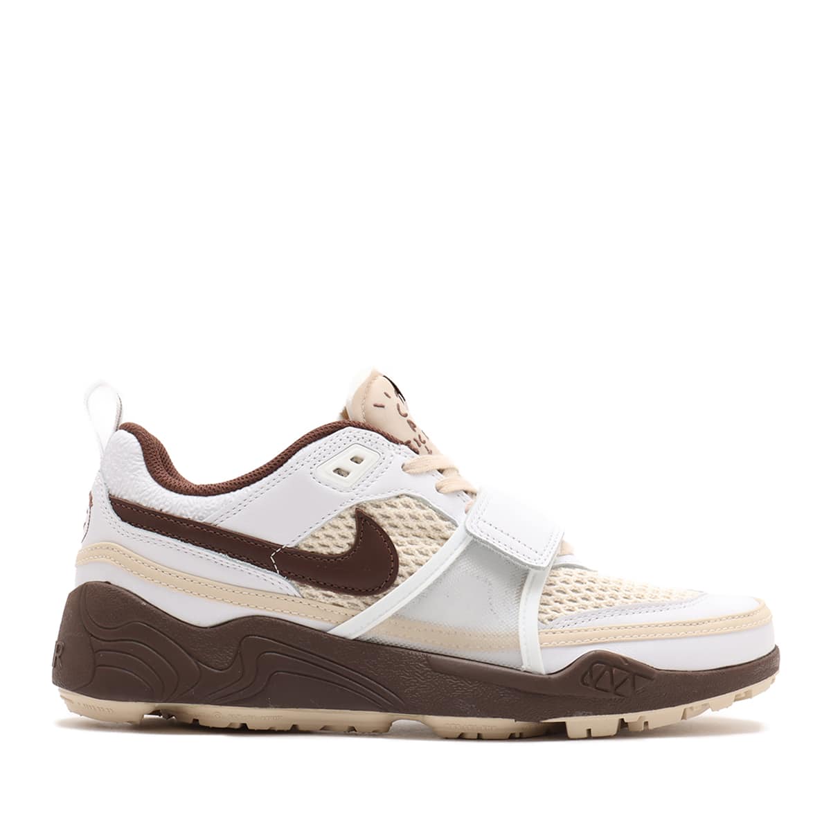 NIKE ZOOM FIELD JAXX WHITE/LT CHOCOLATE-WHITE(ナイキ ズーム NIKE ZOOM FIELD JAXX WHITE/LT CHOCOLATE-WHITE(ナイキ ズーム