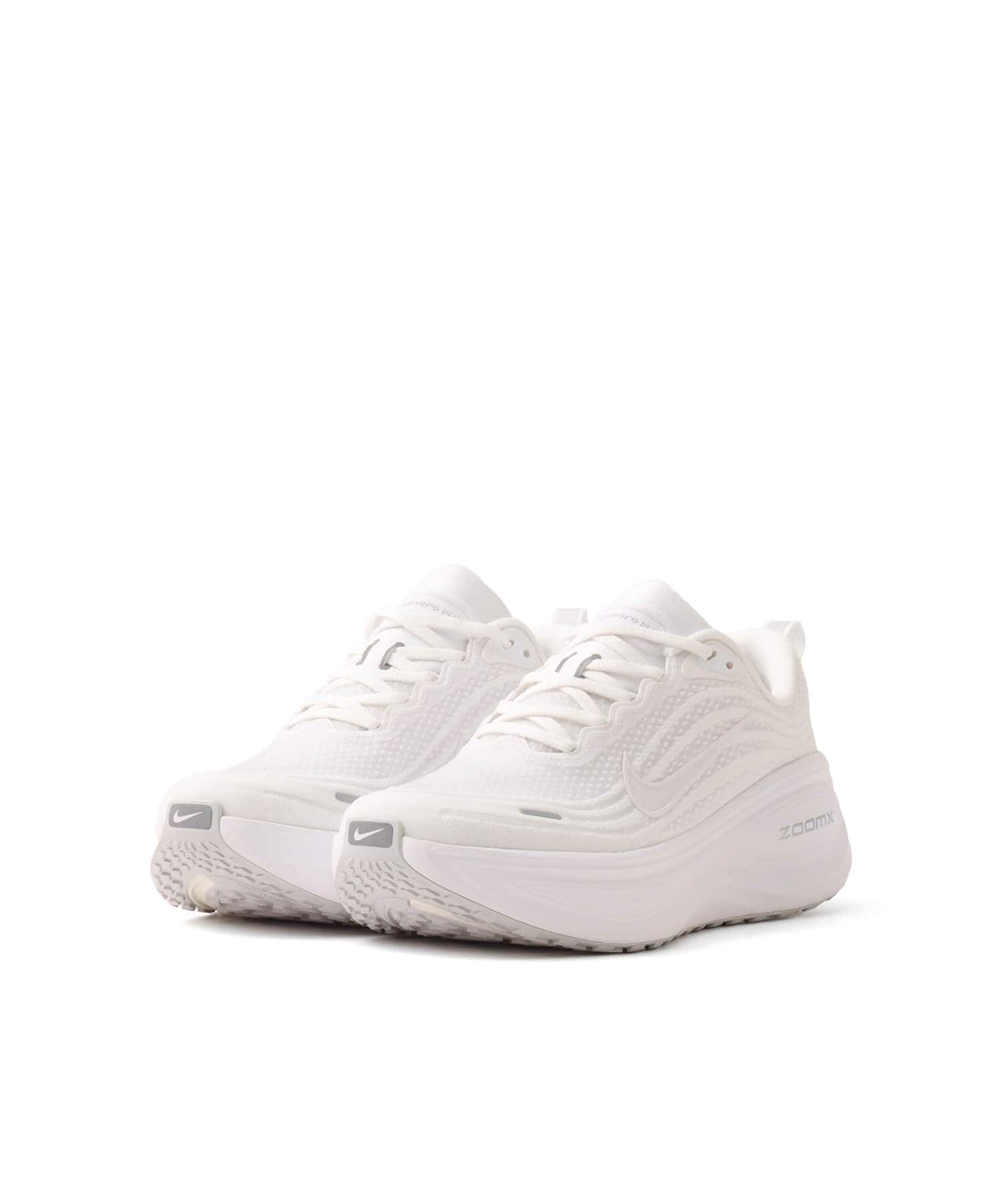 NIKE VOMERO PLUS WHITE/SUMMIT WHITE-PHOTON DUSTの画像