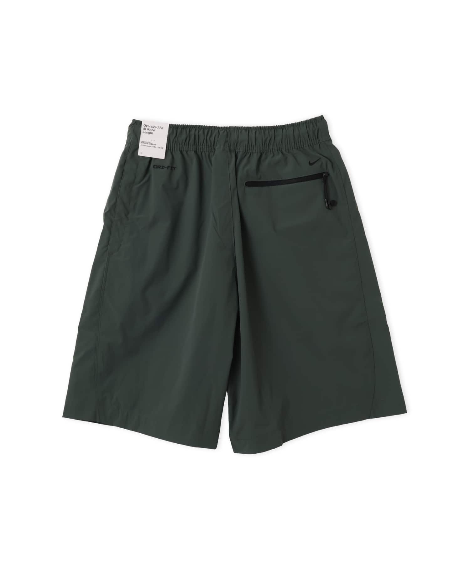 NIKE AS M NK UV TECH HELIOS SUN SHORT GREENの画像