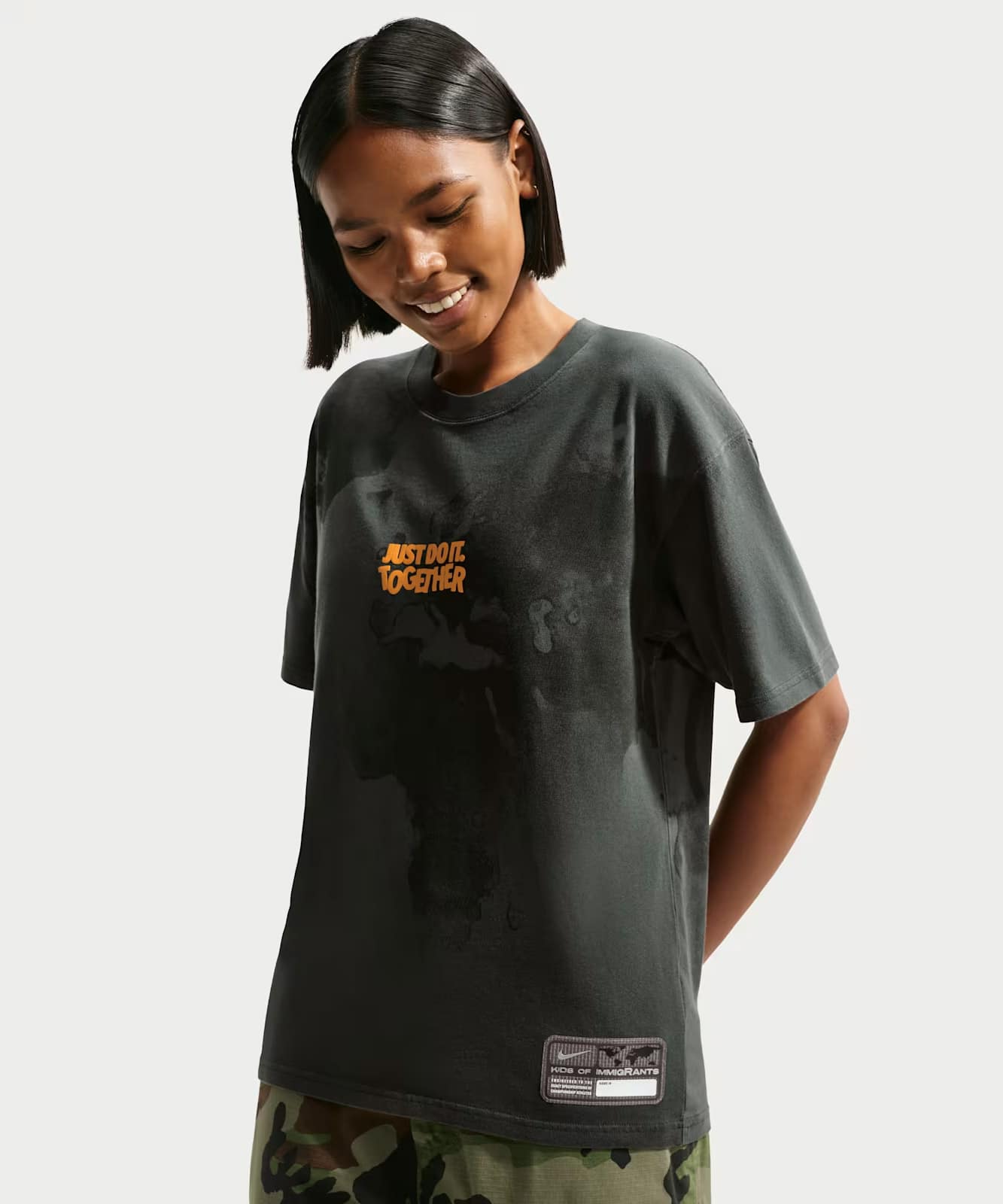 NIKE M NRG KOI TEE ANTHRACITEの画像