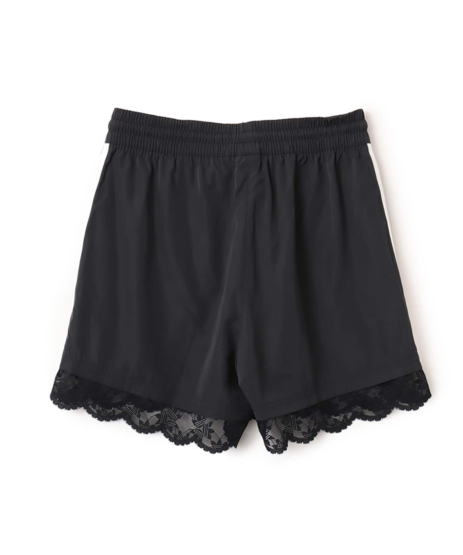 adidas LACE TRIM 3 STRIPE SHORT ブラックの画像