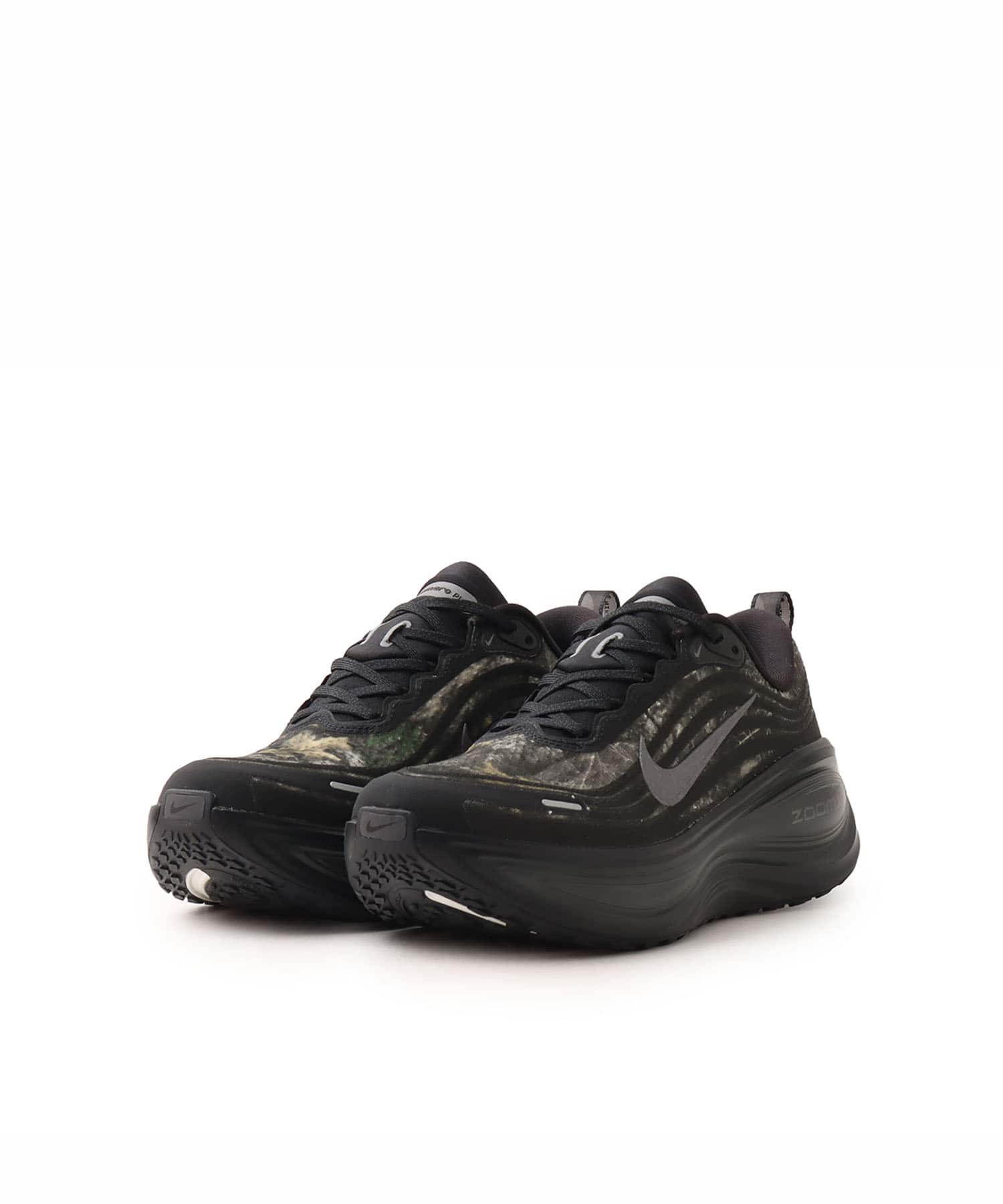 NIKE VOMERO PLUS CM BLACK/MTLC DARK GREY-DK SMOKE GREYの画像