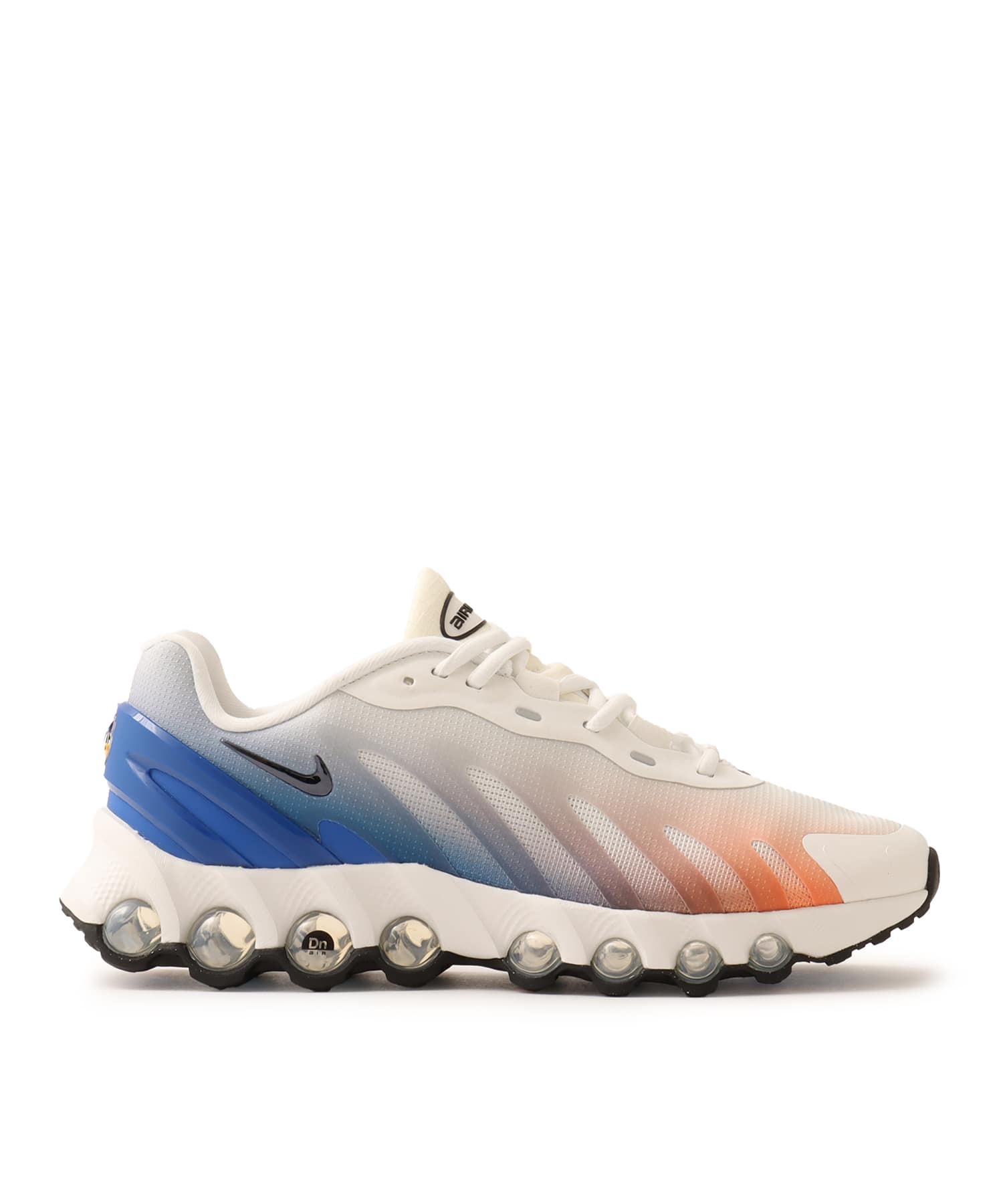 NIKE AIR MAX DN8 SUMMIT WHITE/BLACK-SAFETY ORANGEの画像