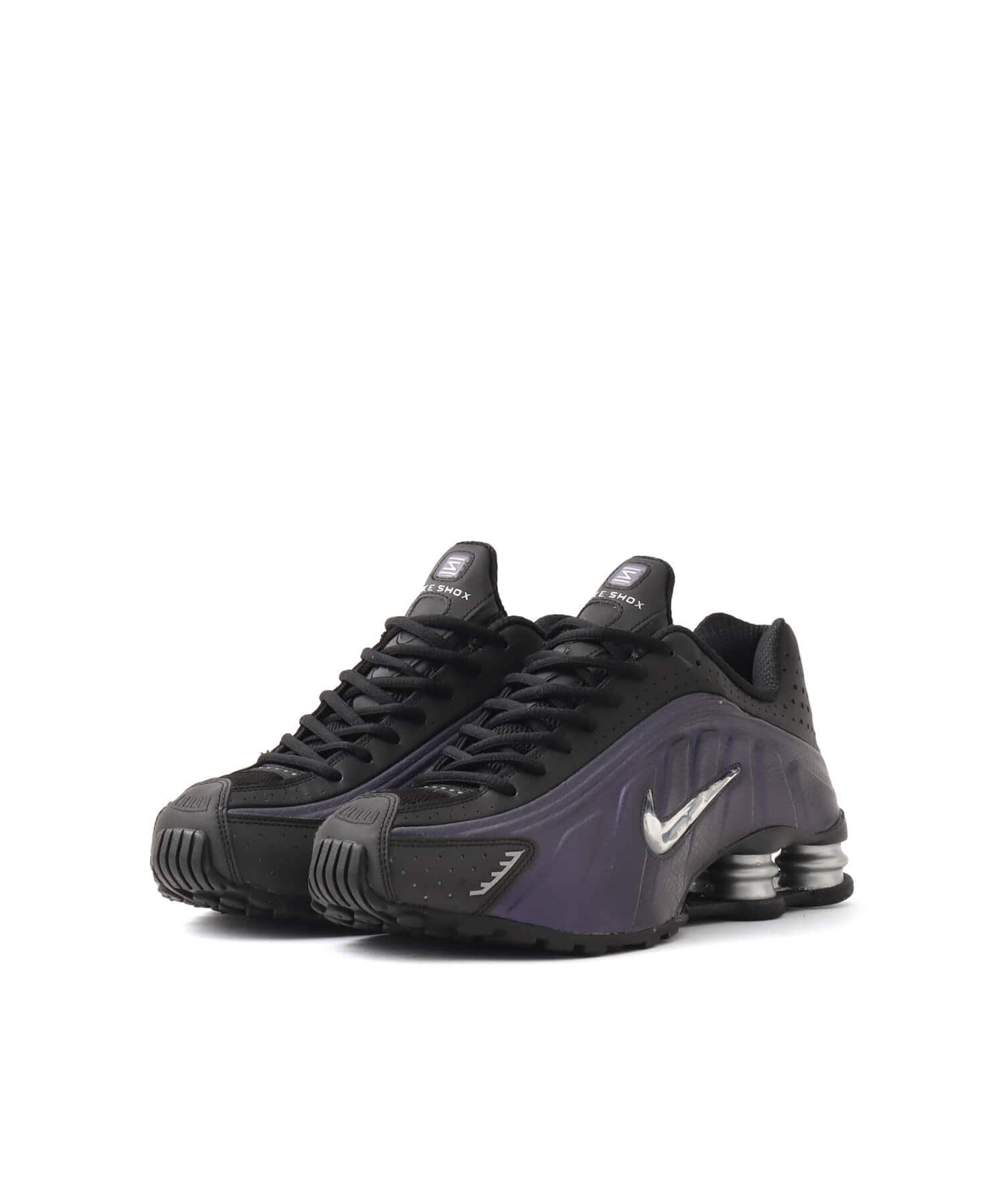 NIKE SHOX R4 JEWEL QS BLACK/ANTHRACITE-METALLIC SILVERの画像