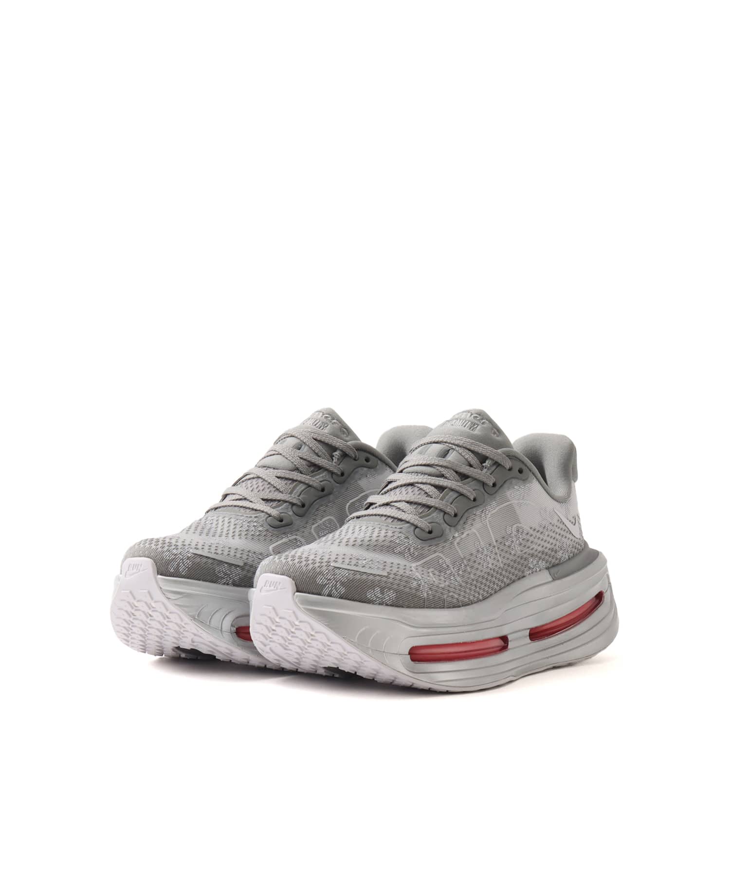 NIKE WMNS VOMERO PRM QS FDL GEYSER GREY/PEONY-METALLIC SILVERの画像