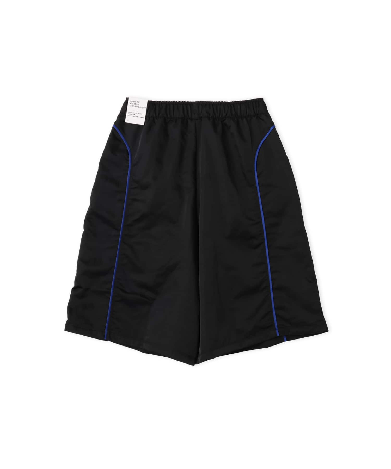 NIKE AS W NK NYLON KNEE LENGTH SHORT BLACKの画像