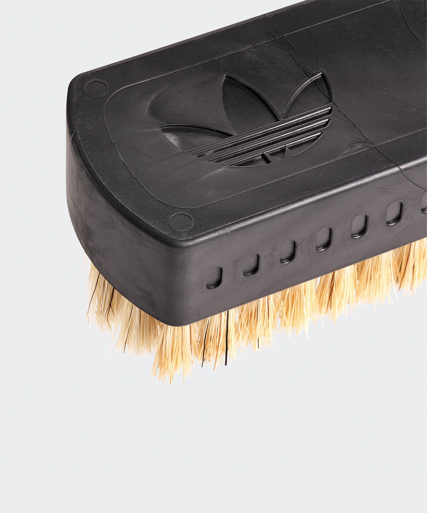 adidas Originals Premium Brush by DFNS BLUEの画像