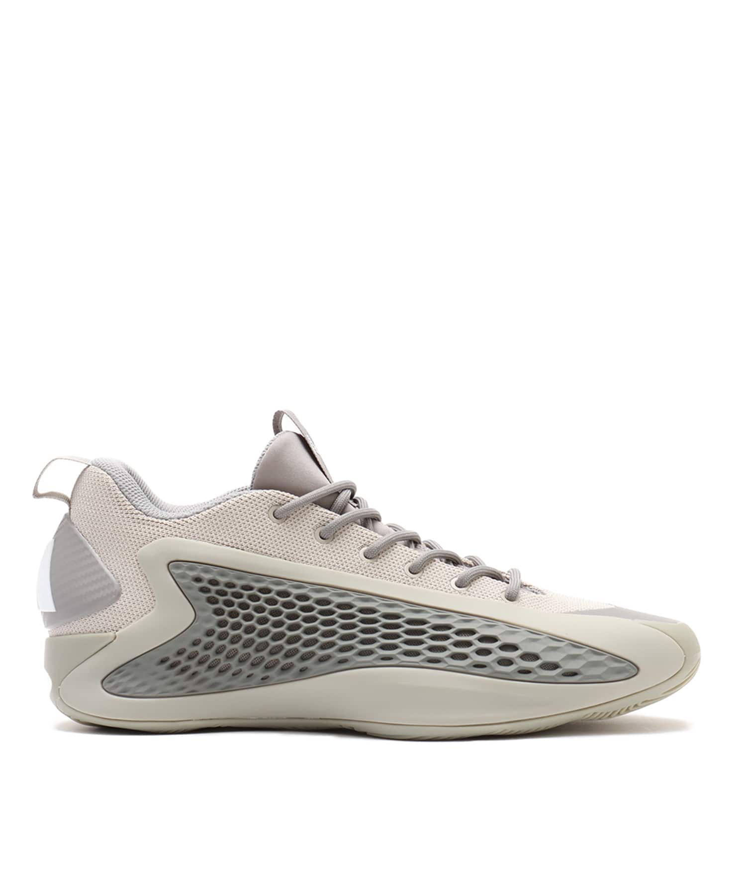 adidas ANTHONY EDWARDS 1 LOW METAL GRAY/DOVE GRAY/FOOT WEAR WHITEの画像